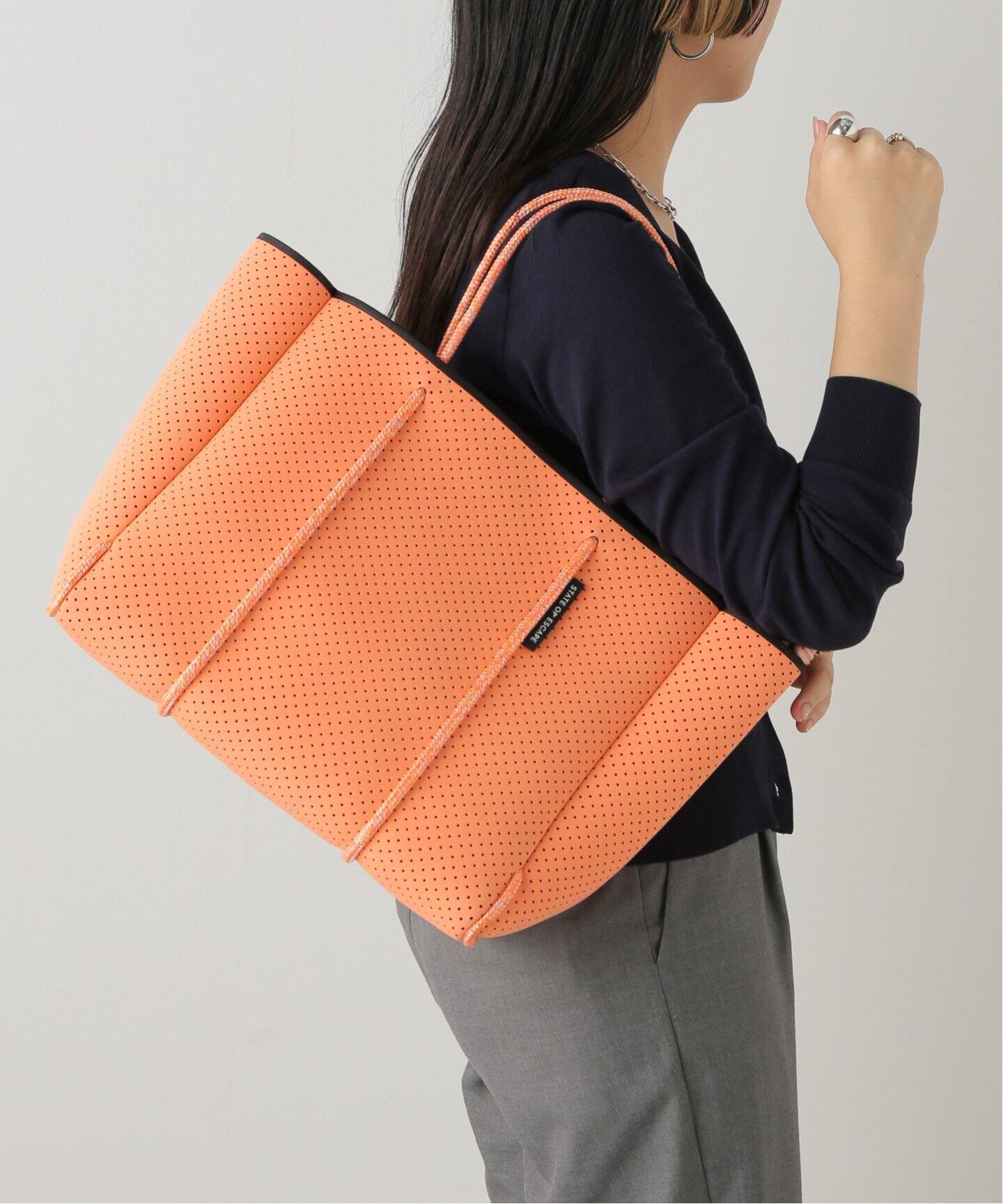 STATE OF ESCAPE/ステイト オブ エスケープ】FLYING SOLO 9911100540  