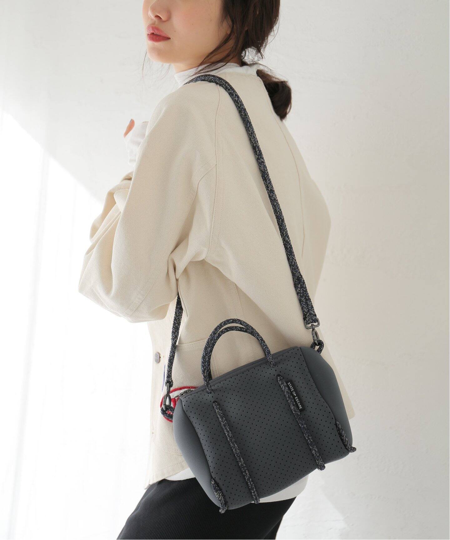 ステイトオブエスケープショルダーバッグ（別注【STATE OF ESCAPE  