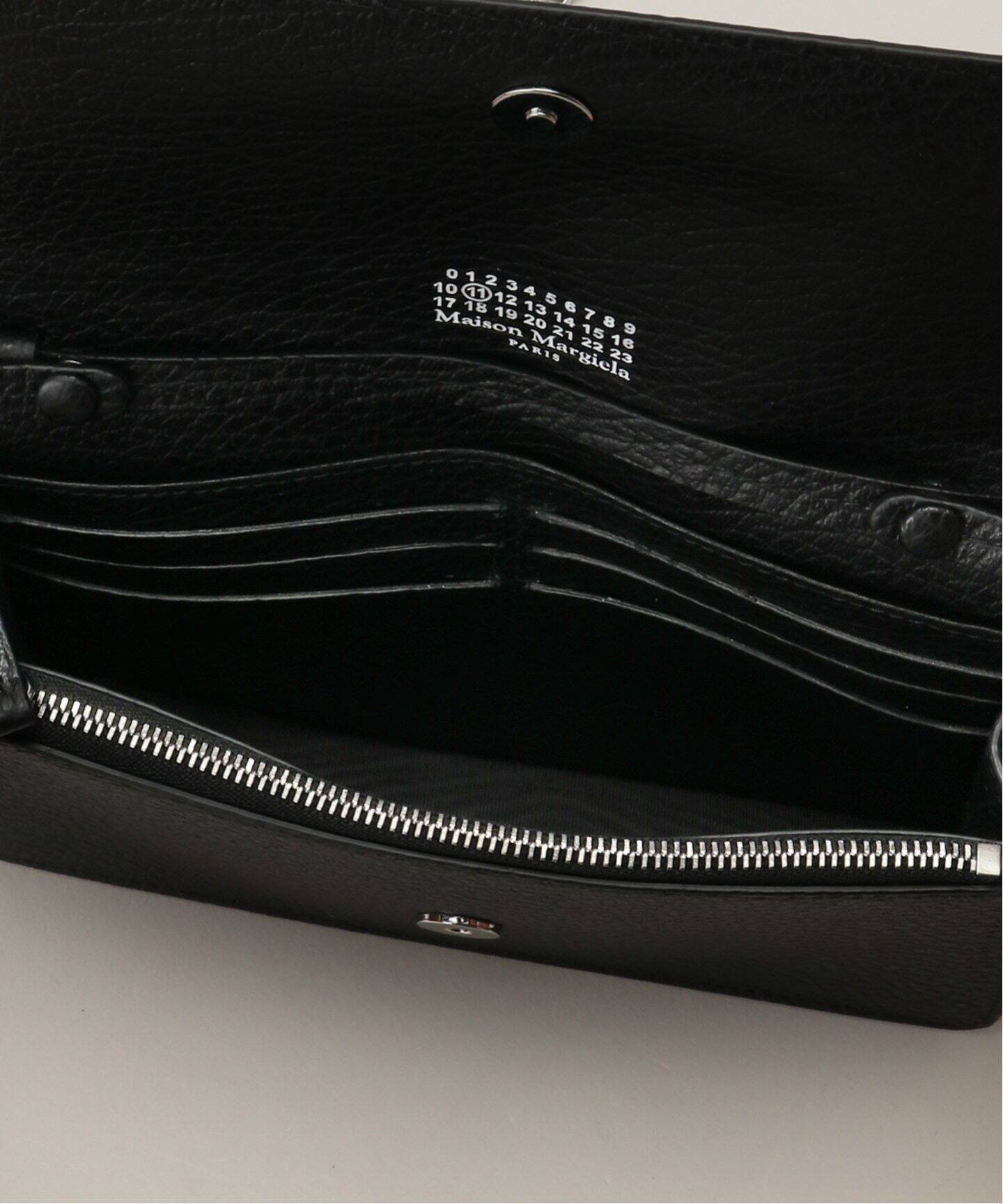 Maison Margiela/メゾン マルジェラ】WALLET ON CHAIN MEDIUM 