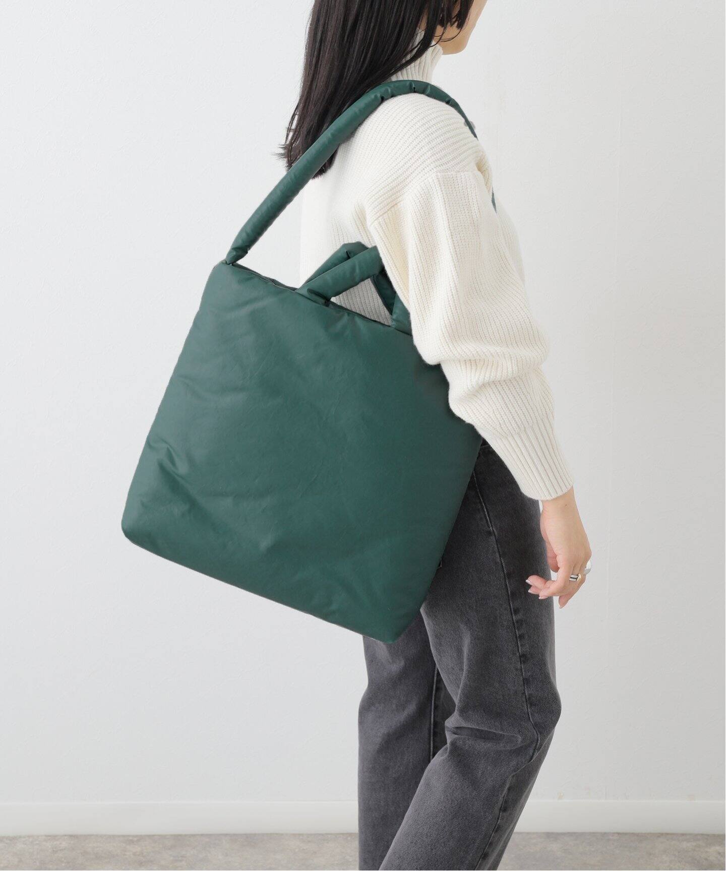 KASSL EDITIONS/カッスル エディションズ】 Pillow Medium oil：バッグ 