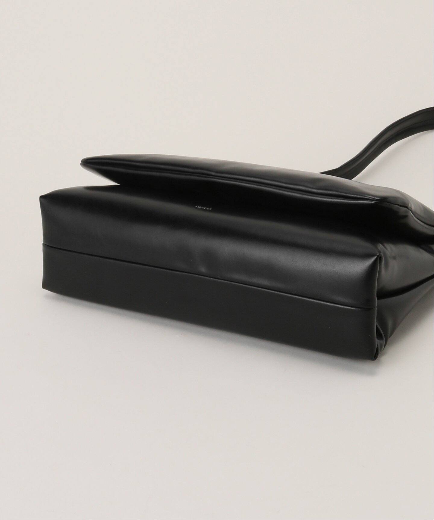 STAND OIL/スタンドオイル】 FULUFFY BAG：バッグ（ショルダーバッグ 