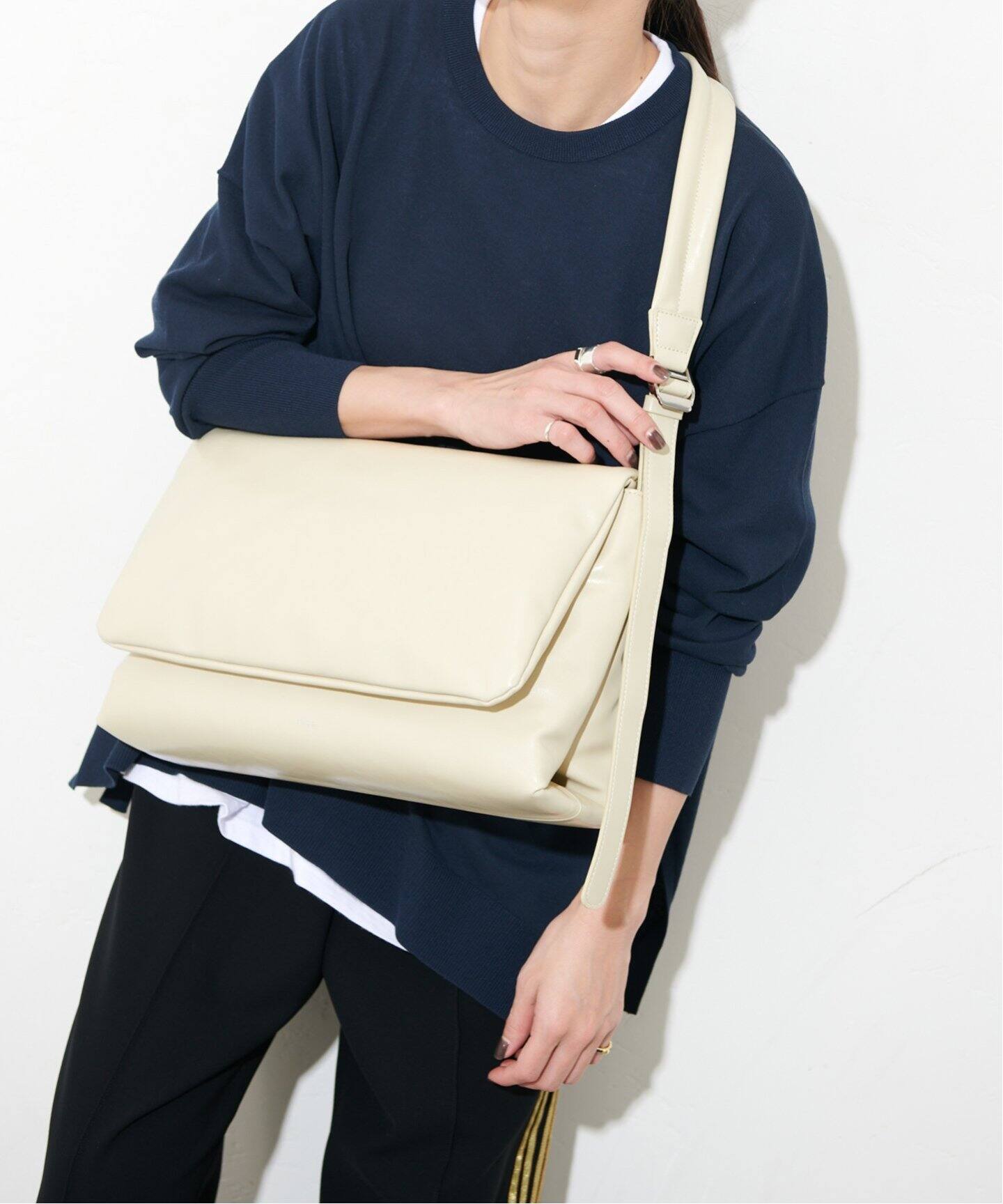 STAND OIL/スタンドオイル】 FULUFFY BAG：バッグ（ショルダーバッグ 
