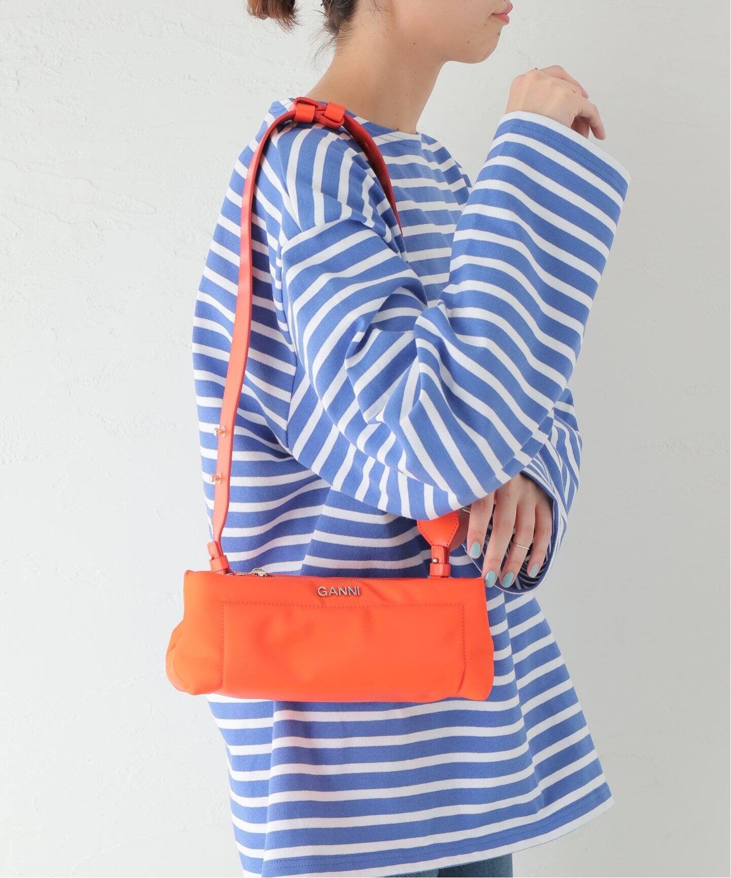 GANNI / ガニー】 Pillow Baguette：バッグ（ショルダーバッグ  