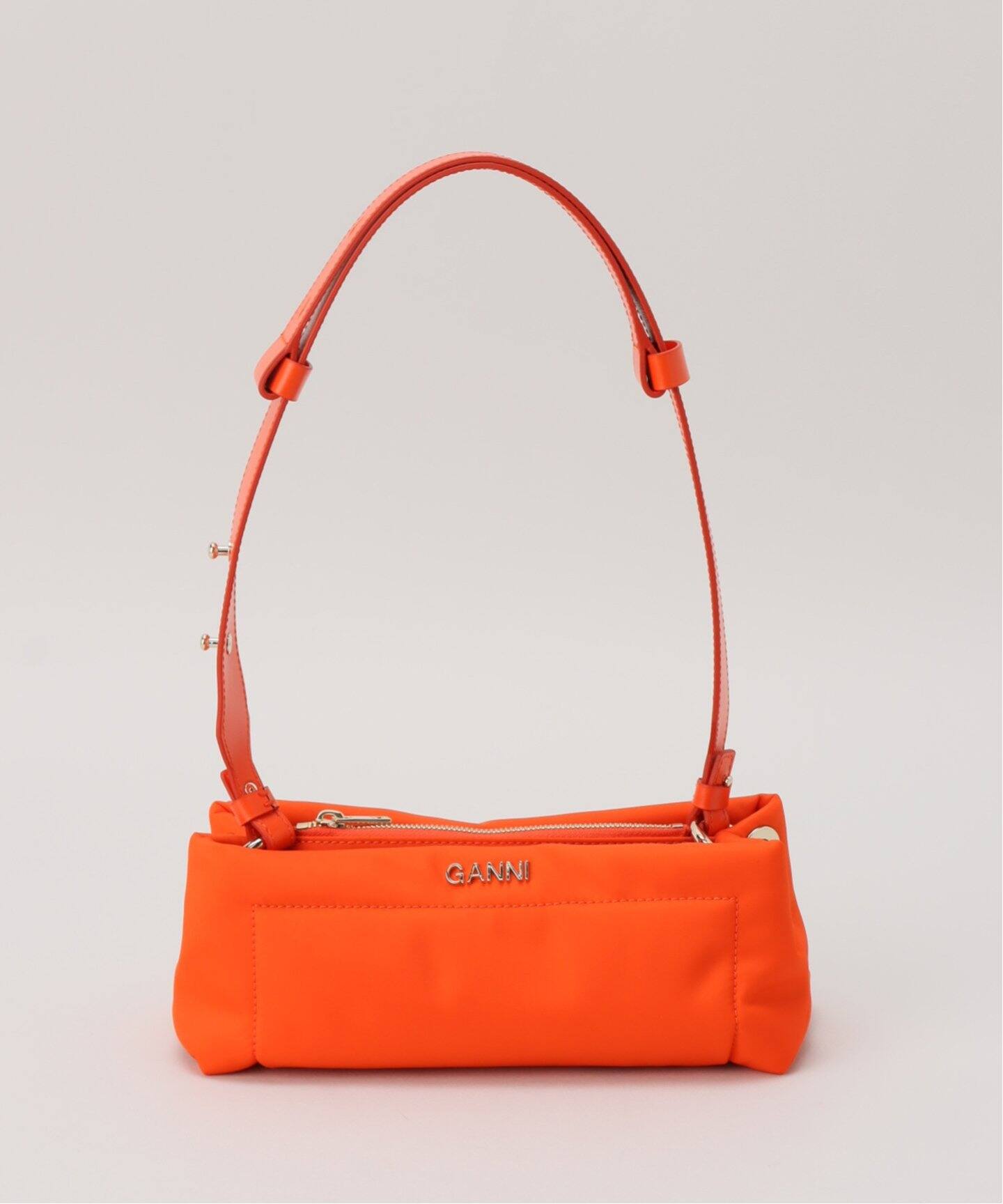 GANNI / ガニー】 Pillow Baguette：バッグ（ショルダーバッグ  