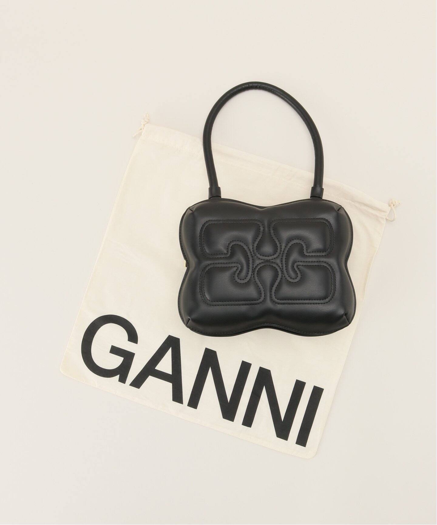 GANNI / ガニー】 Butterfly Top Handle：バッグ（ハンドバッグ 