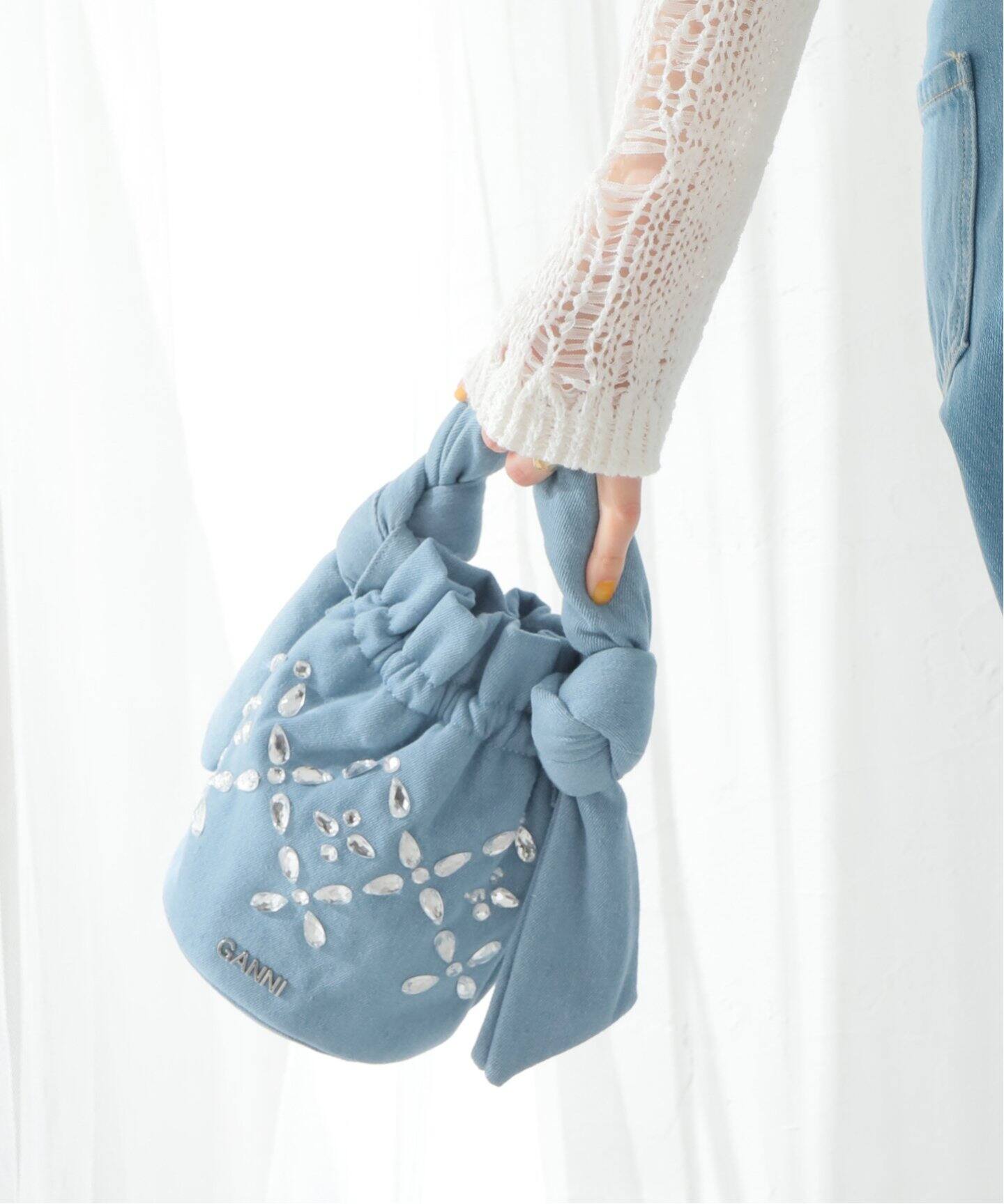 GANNI / ガニー】Occasion Top Handle Bag Embellishm：バッグ 
