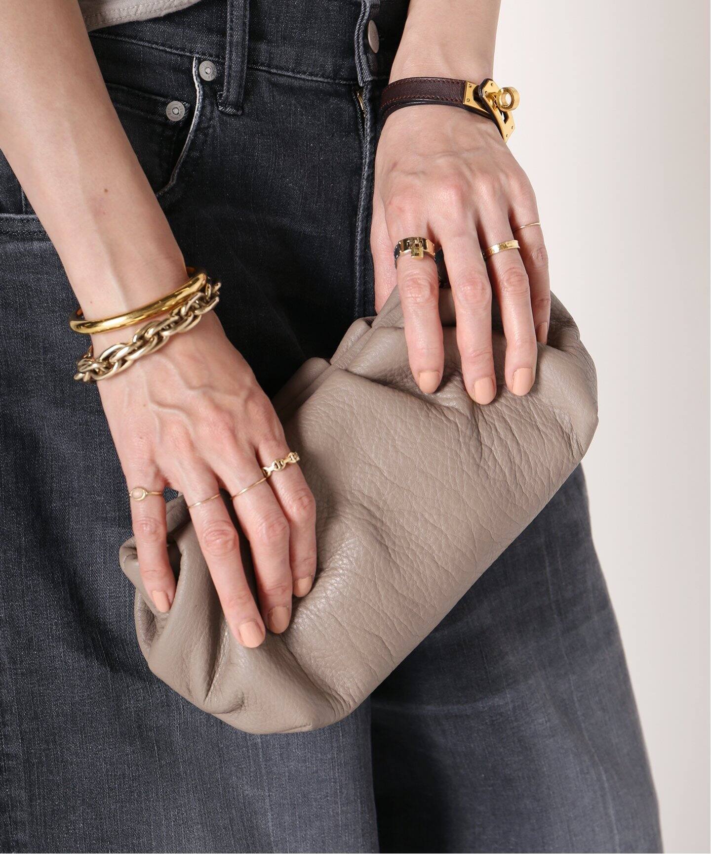 BRENTELLA/ブレンテッラ】GATHER CHAIN SMALL バッグ（クラッチバッグ 