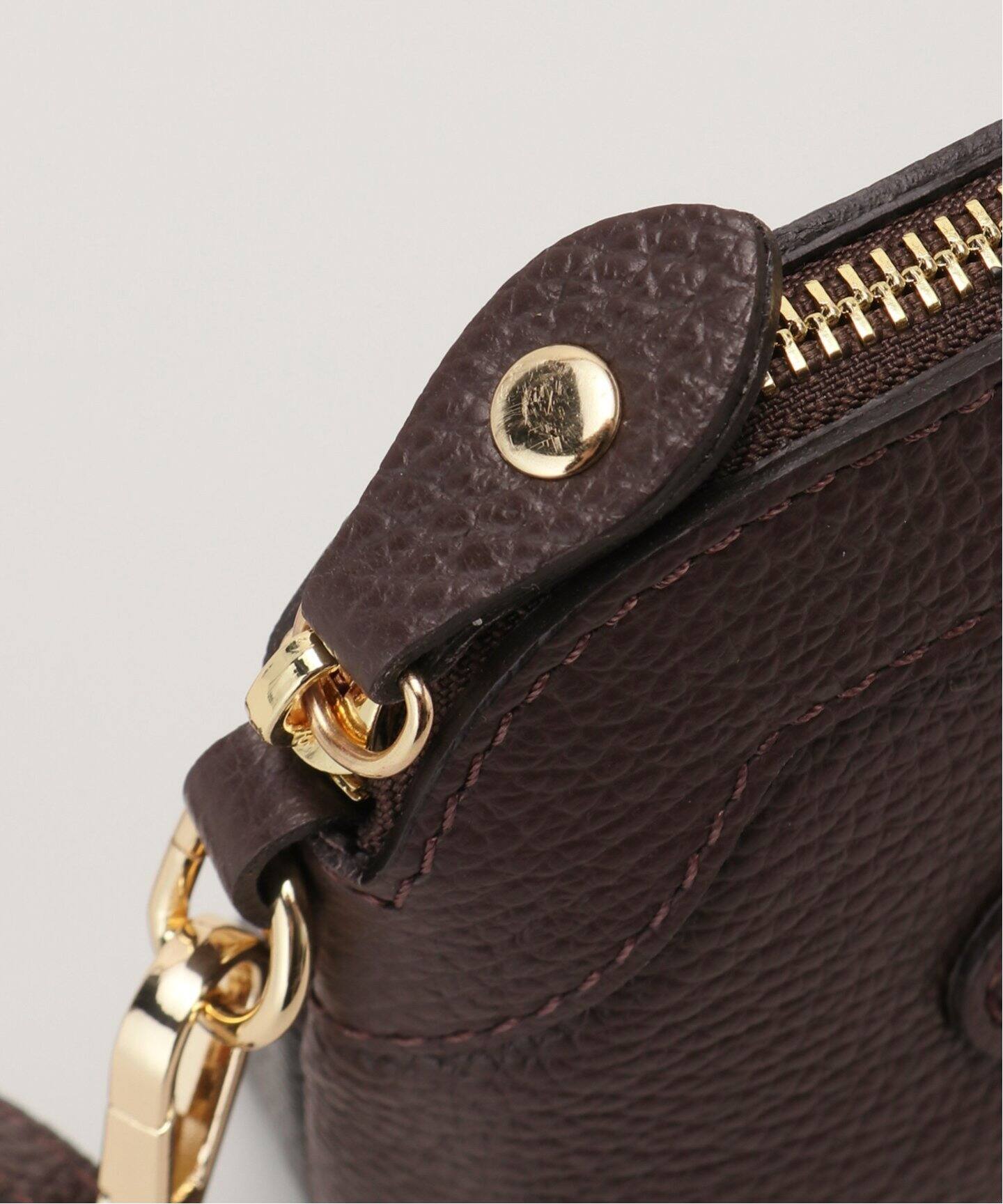 AULENTTI/オウレンティ】ビットツキショルダーバッグ（ショルダー 