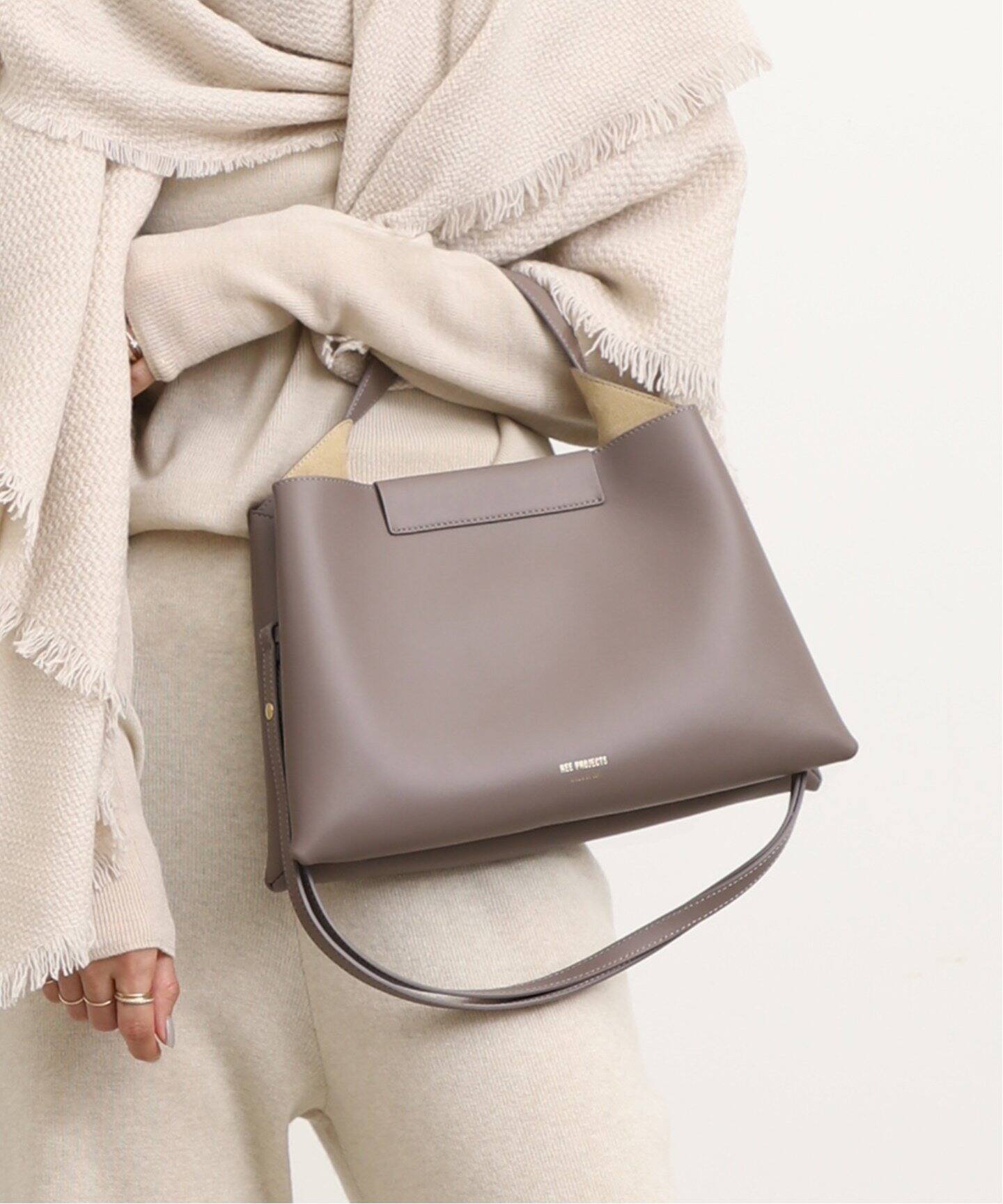 REE PROJECTS/リー プロジェクト】 ELIEZE BAG (MEDIUM)（ハンドバッグ 