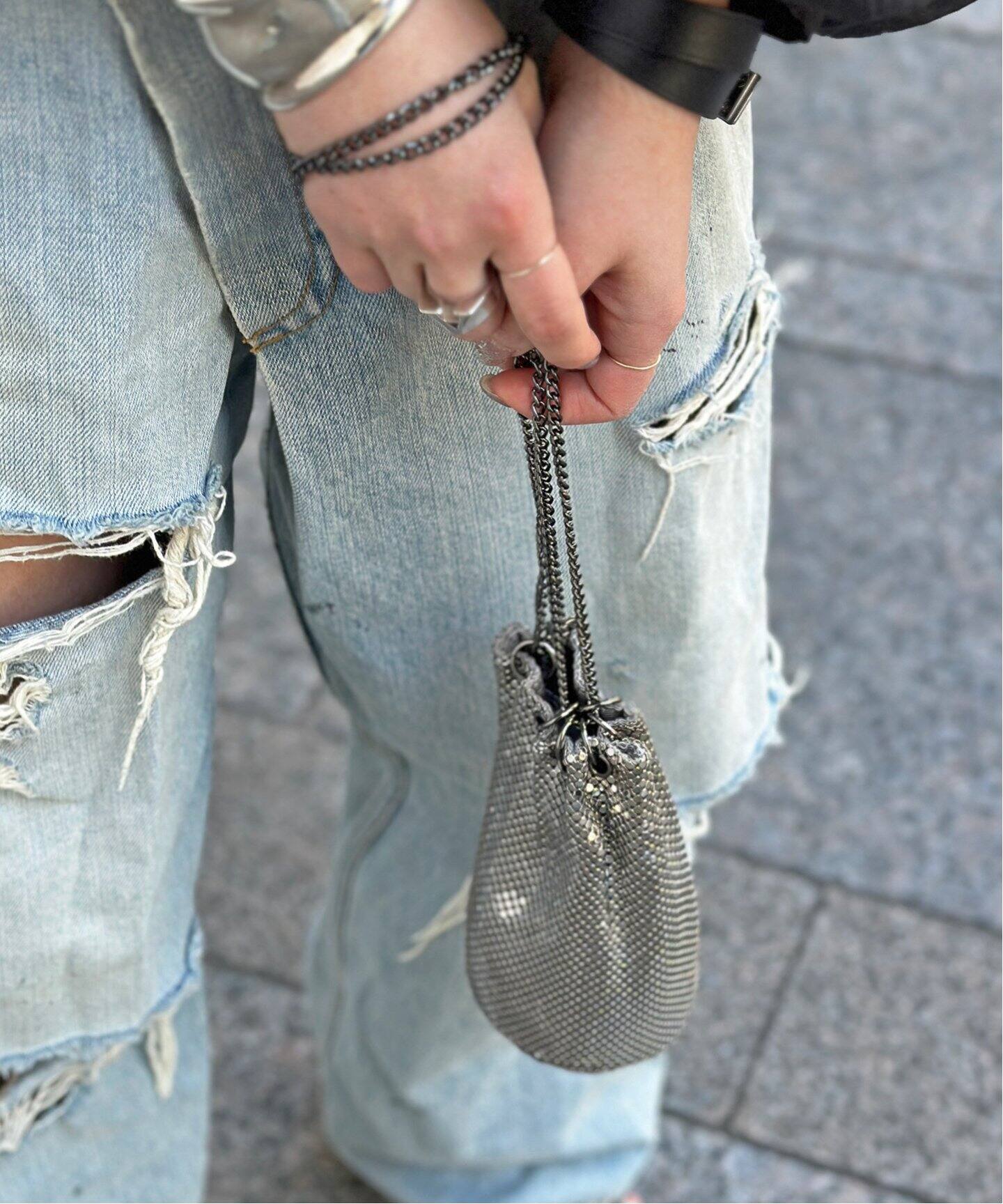 Whiting&Davis】Metallic chain mini bag（ショルダーバッグ）｜AP 
