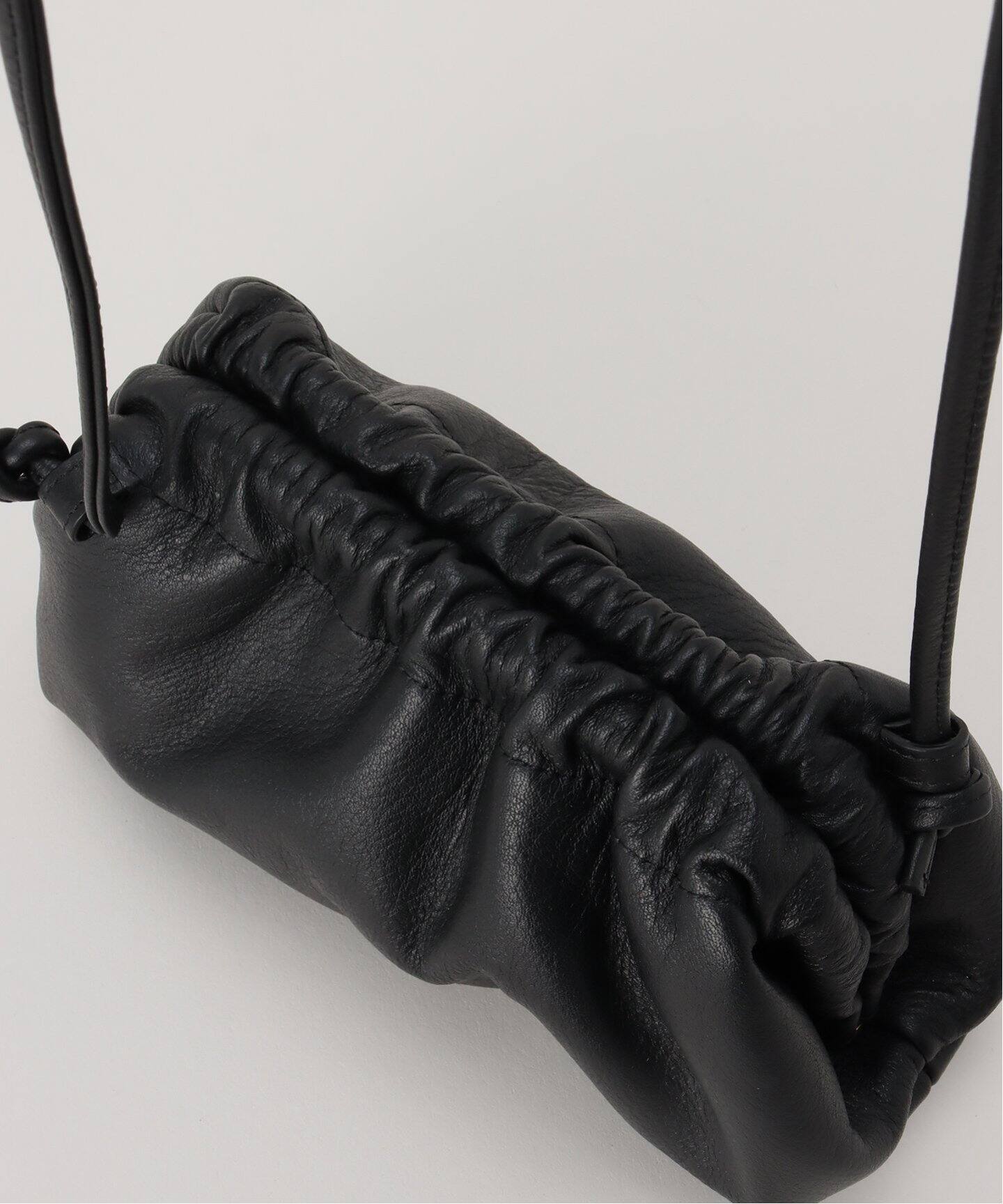 BRENTELLA/ブレンテッラ】mini clutch bag(BLK)（クラッチバッグ）｜AP 