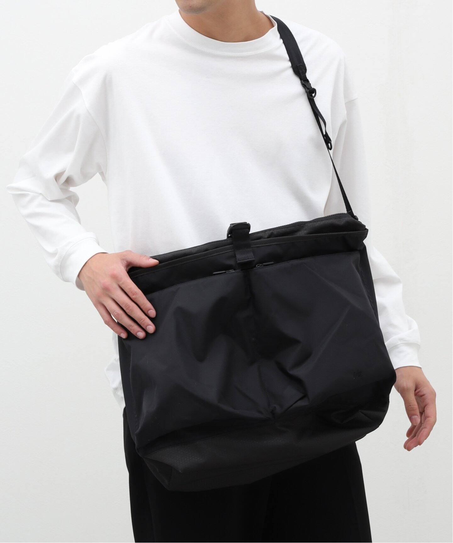 F/CE. / エフシーイー】LIGHTWEIGHT COURIER SHOULDER BAG（ショルダー  