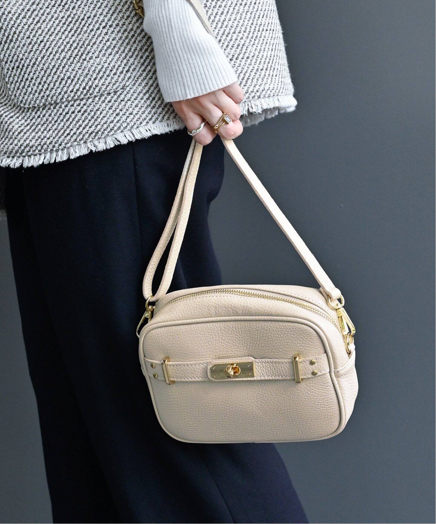 AULENTTI/オウレンティ】金具スクエアBAG（ショルダーバッグ）｜B.C  