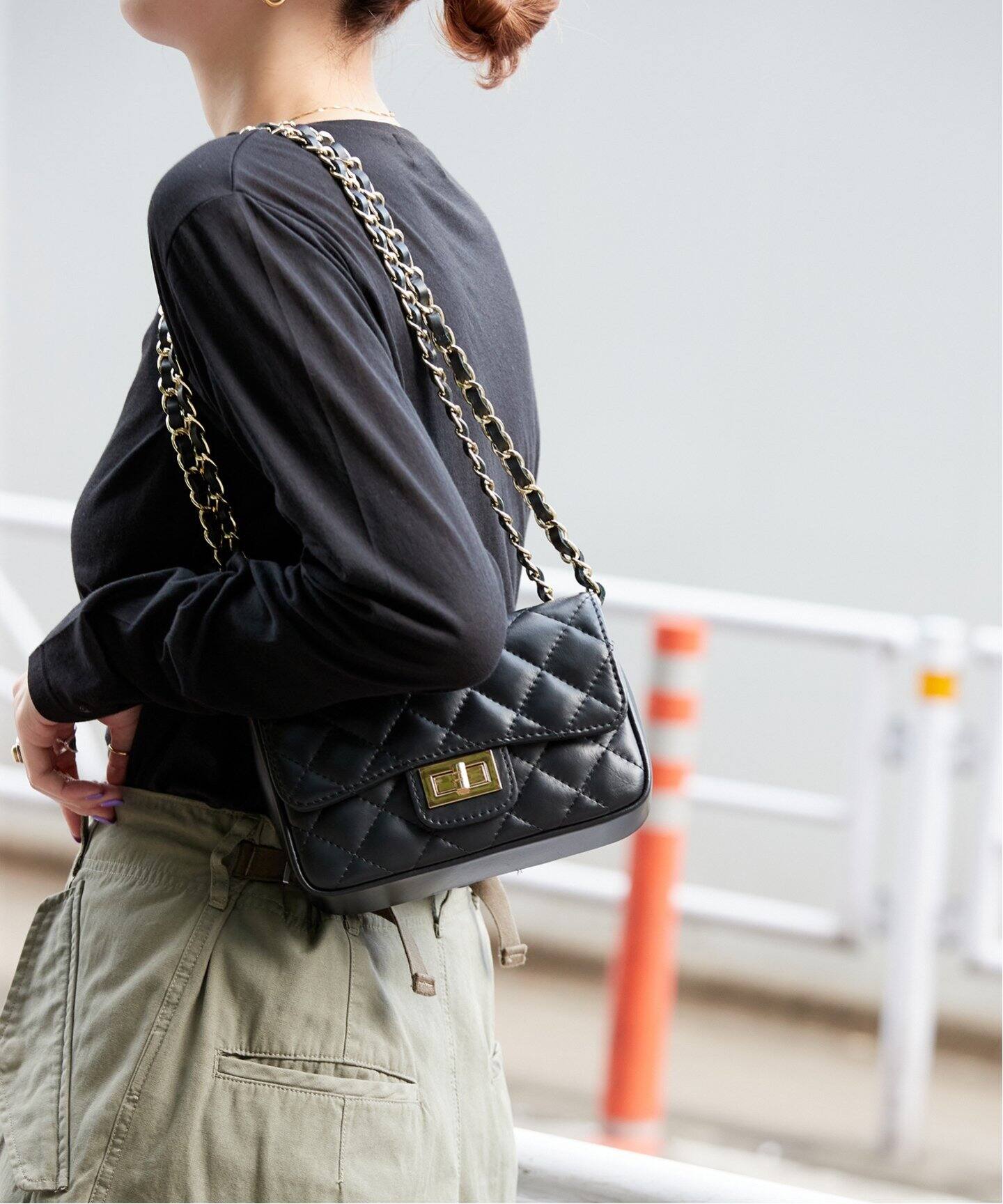 WEB限定】【AULENTTI/オウレンティ】キルティングチェーンショルダー  