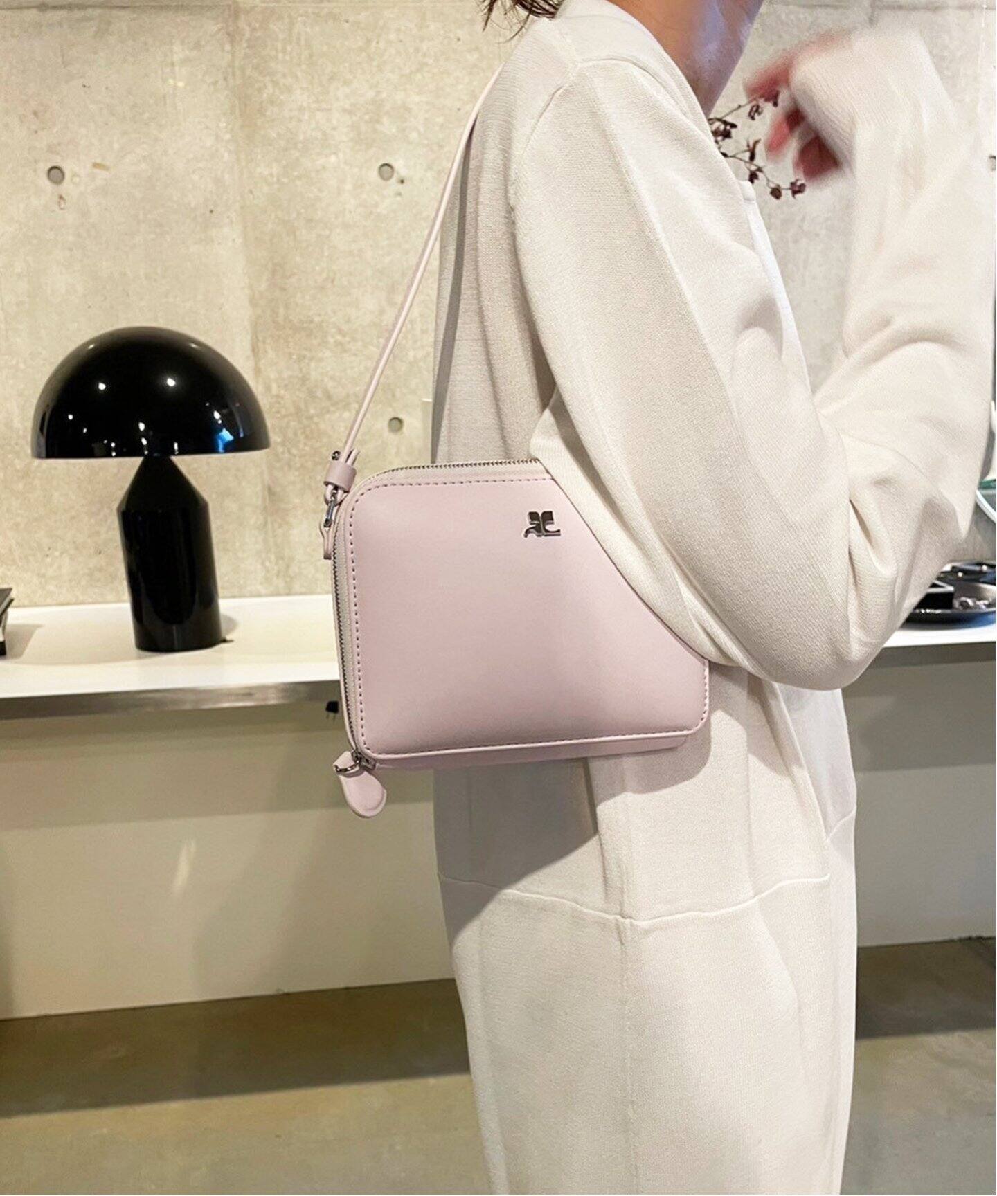 COURREGES/クレージュ】CLOUD LEATHER バッグ（ショルダーバッグ 