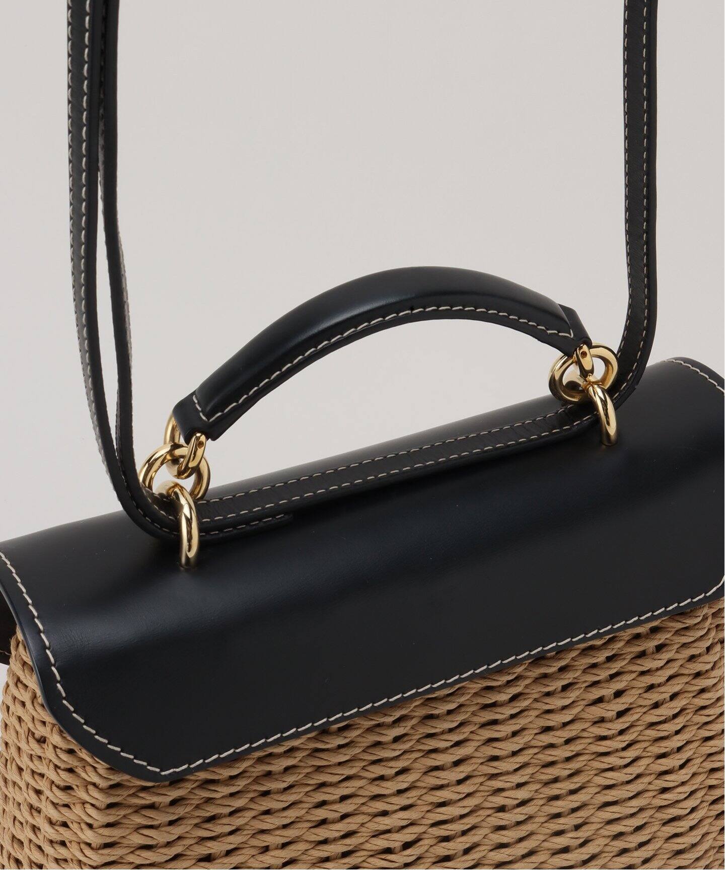 Salvatore 曳く Ferragamo boxyz ショルダーバッグ イエロー 