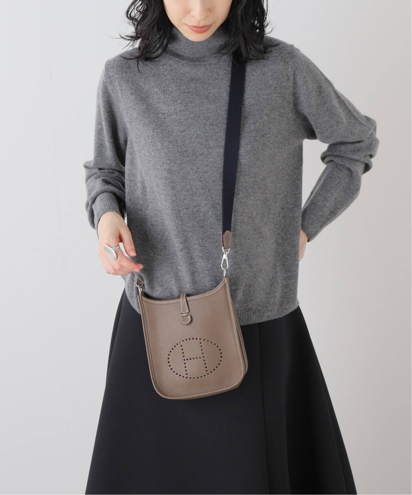 HERMES オールドエルメス 】レザーベルトつきスカート ウール 100 