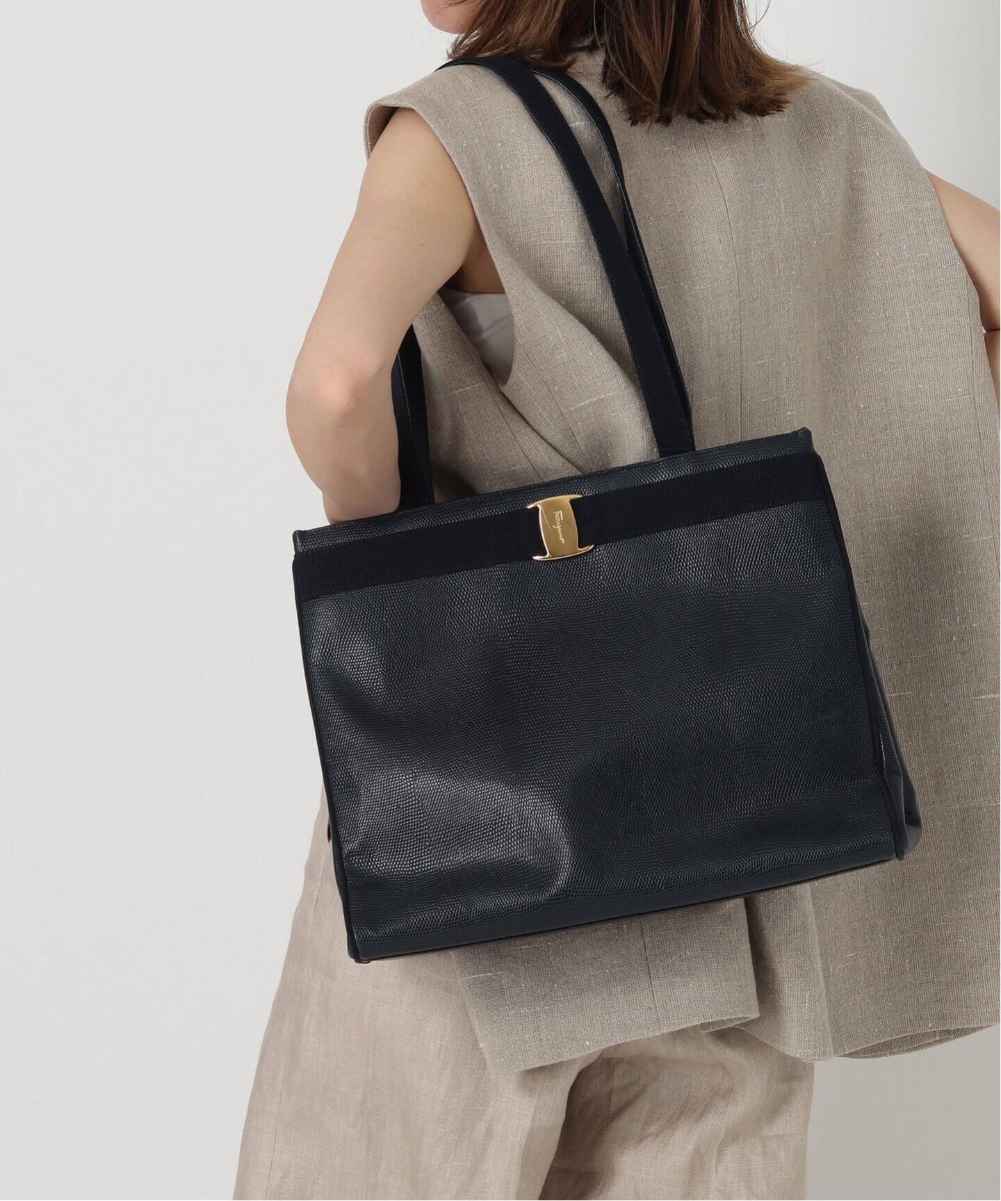 VINTAGE FERRAGAMO/フェラガモ】 Vara トートバッグ（トートバッグ 