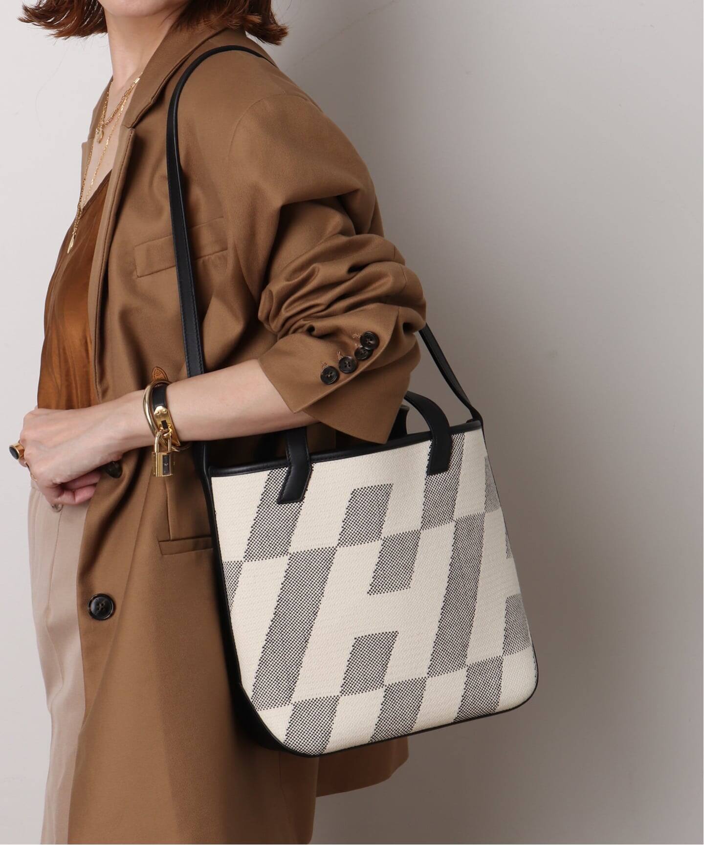 HERMES/エルメス】 Hen Biais（トートバッグ）｜DECOUVERTE