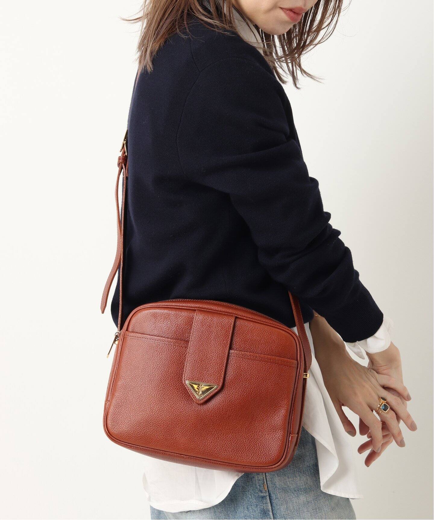 VINTAGE YSL/イヴ サンローラン】ショルダーバッグ（ショルダーバッグ 