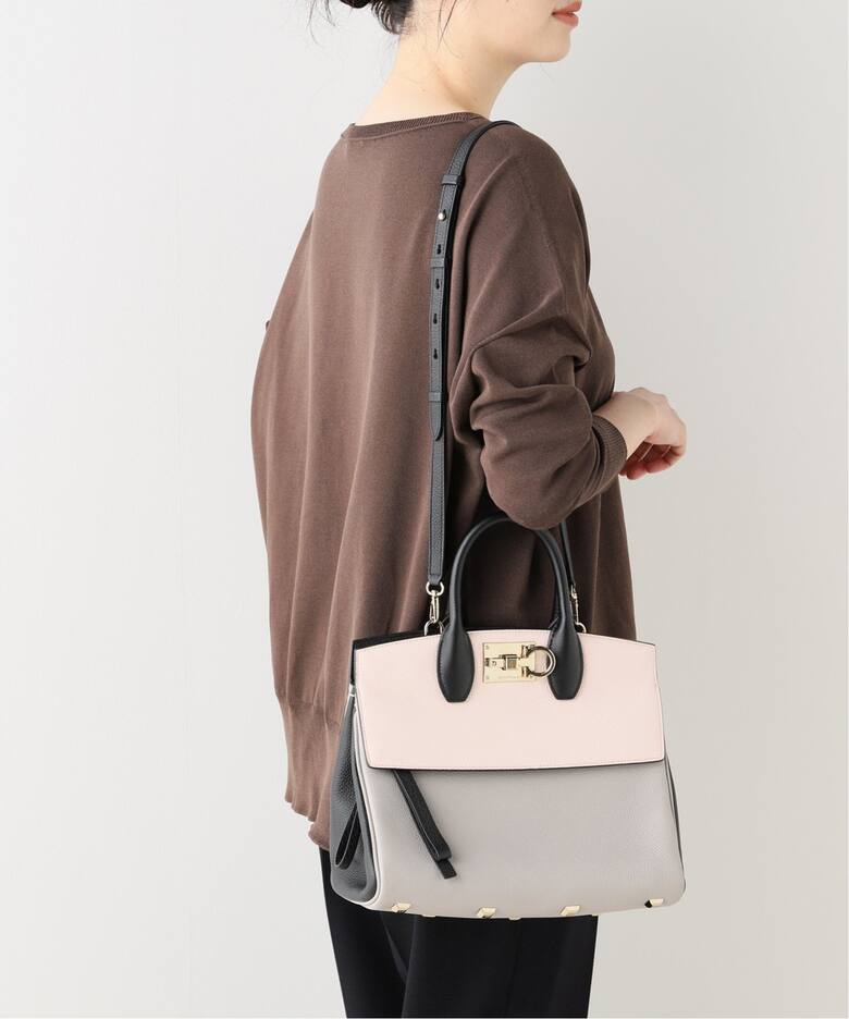 Ferragamo】スウェードポシェット ヌバック バッグ 