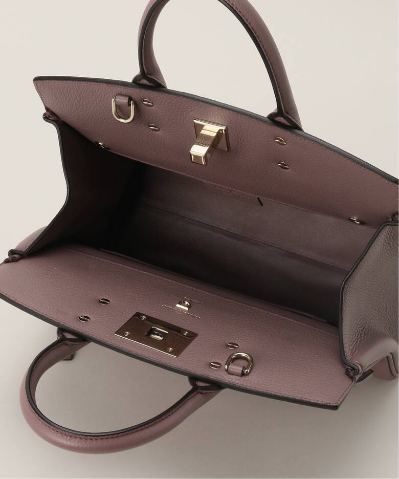 FERRAGAMO/フェラガモ】Studio Bag 28（ショルダーバッグ 