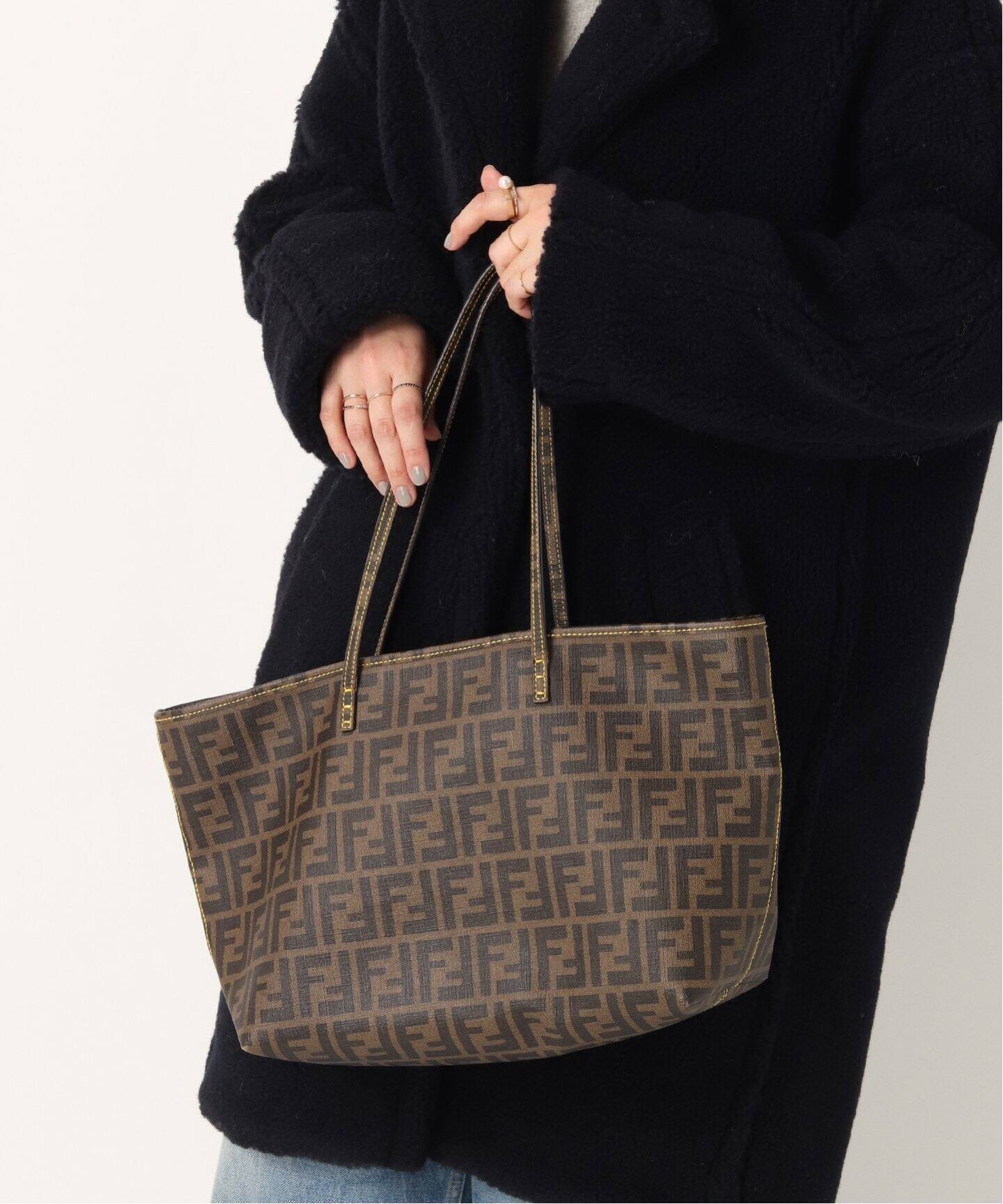 fendi 星柄 トートバッグ スター ズッカ柄 格好よく