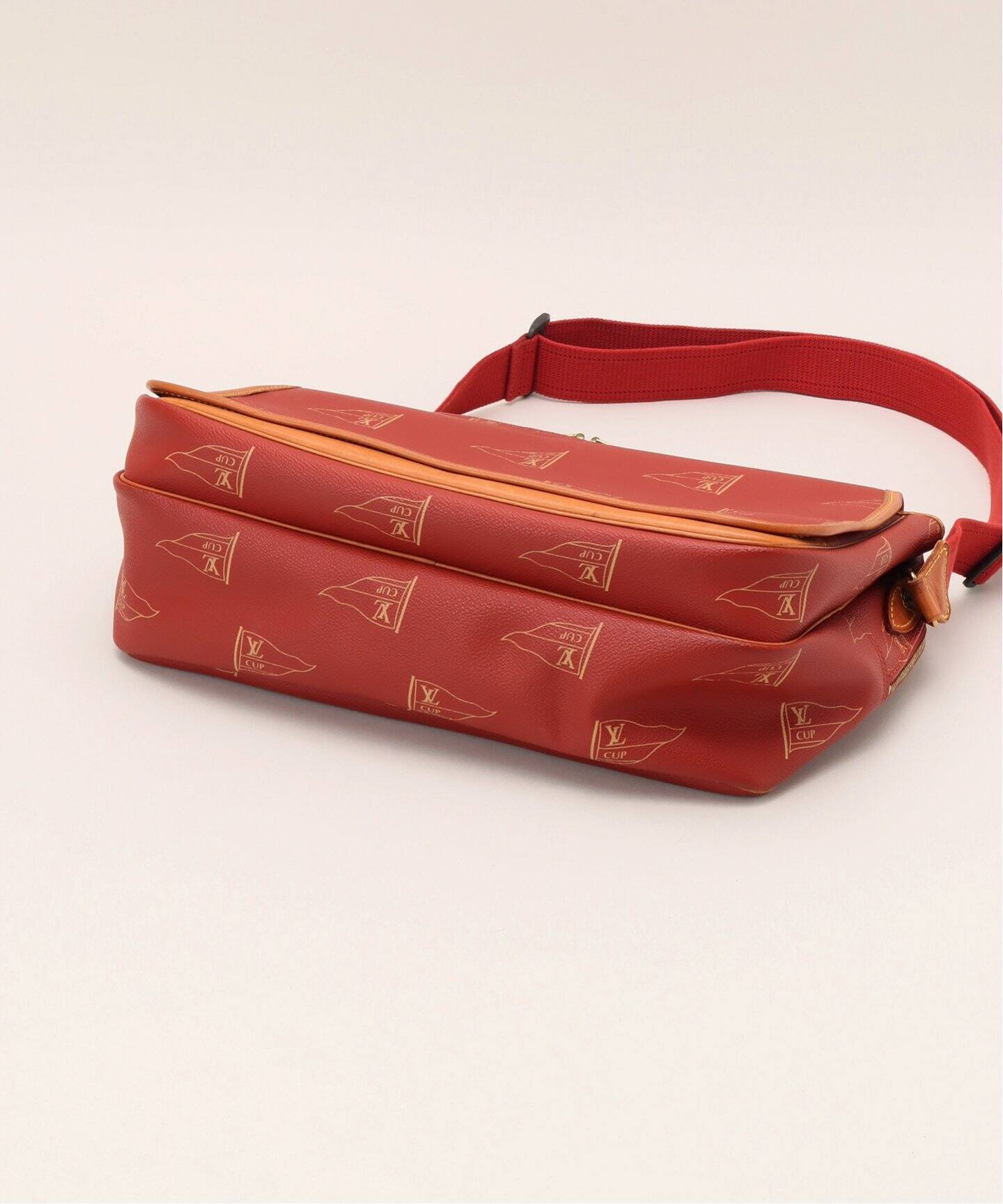 VINTAGE LOUIS VUITTON/ルイ ヴィトン】LV cup Calvi（ショルダー 