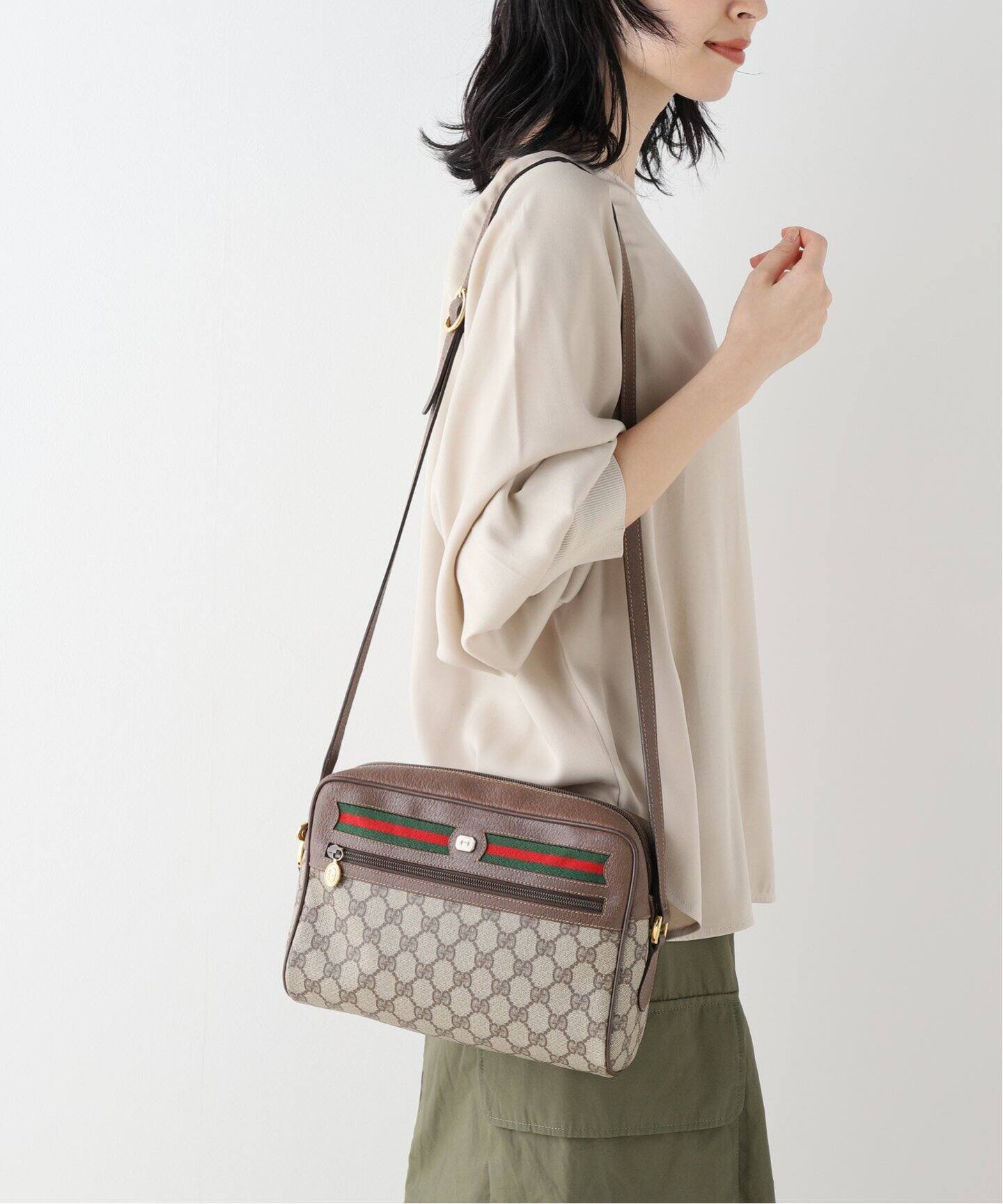VINTAGE GUCCI/グッチ】GG ショルダーバッグ（ショルダーバッグ 