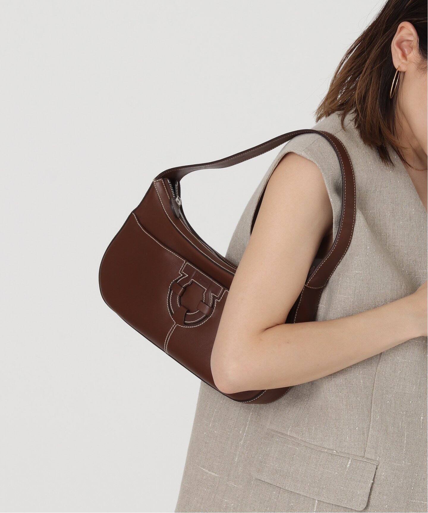 VINTAGE FERRAGAMO Gantini セミショルダーバッグ（ショルダーバッグ 