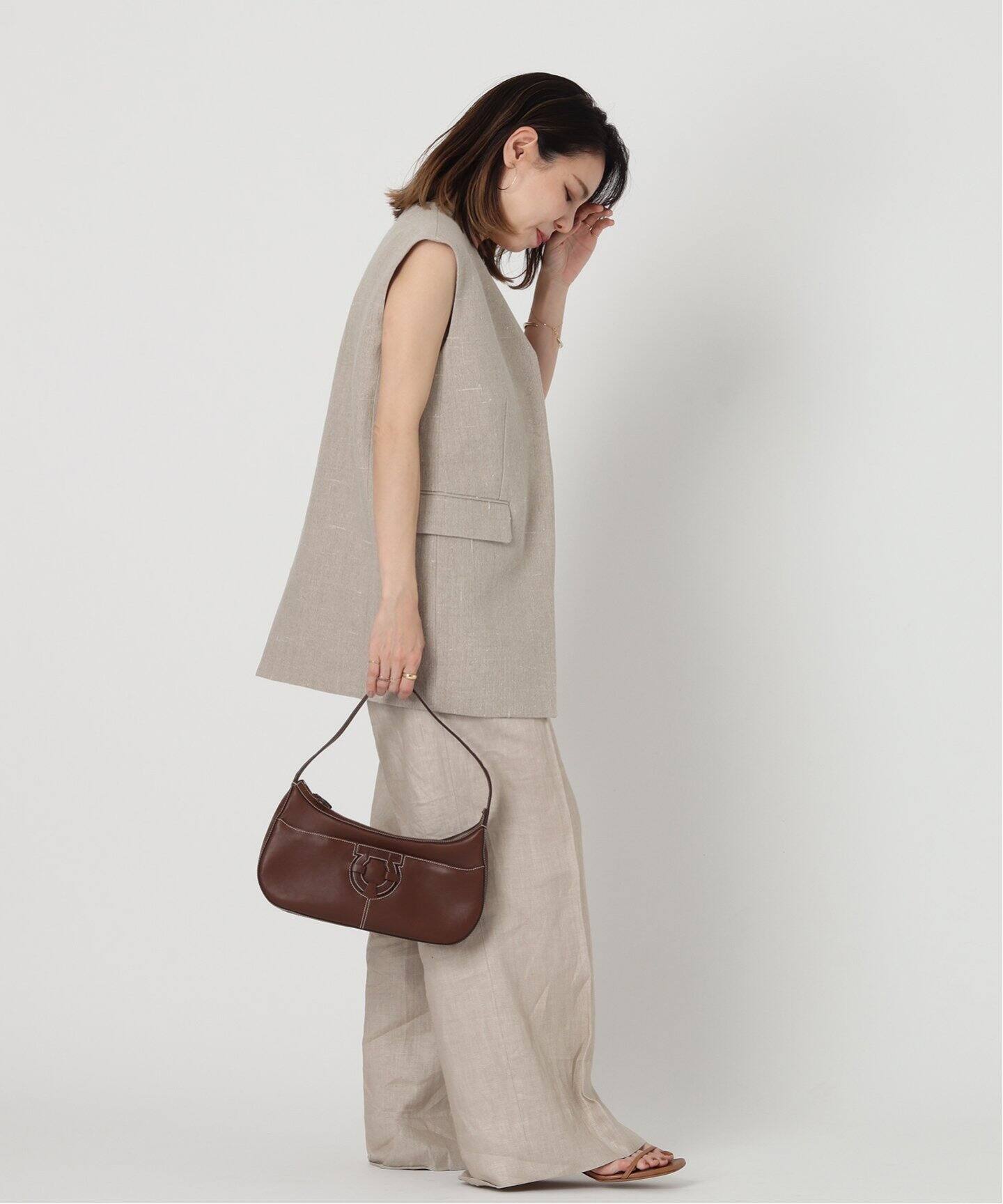 VINTAGE FERRAGAMO Gantini セミショルダーバッグ（ショルダーバッグ 