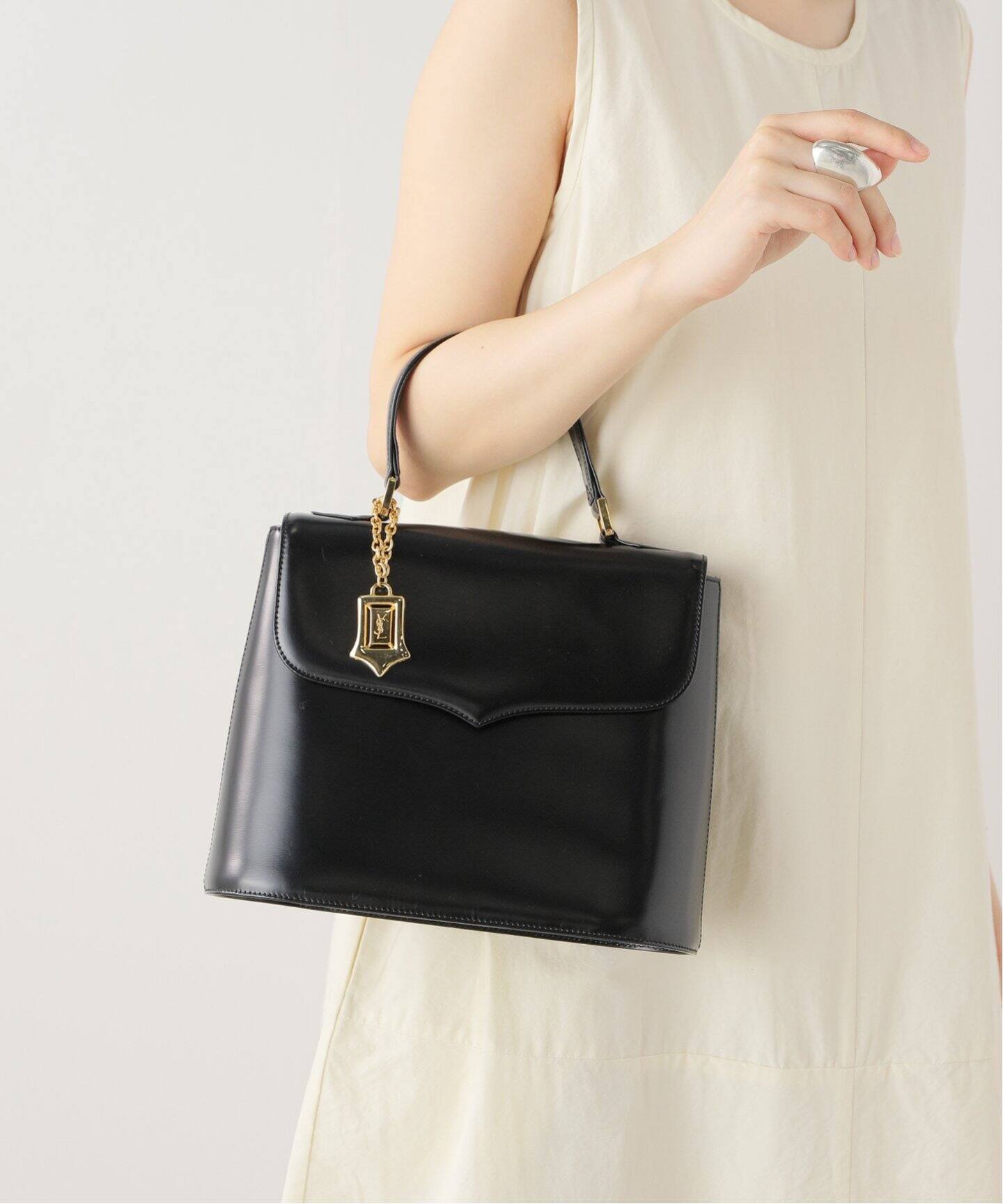 VINTAGE YSL/イヴ サンローラン】ハンドバッグ（ハンドバッグ 