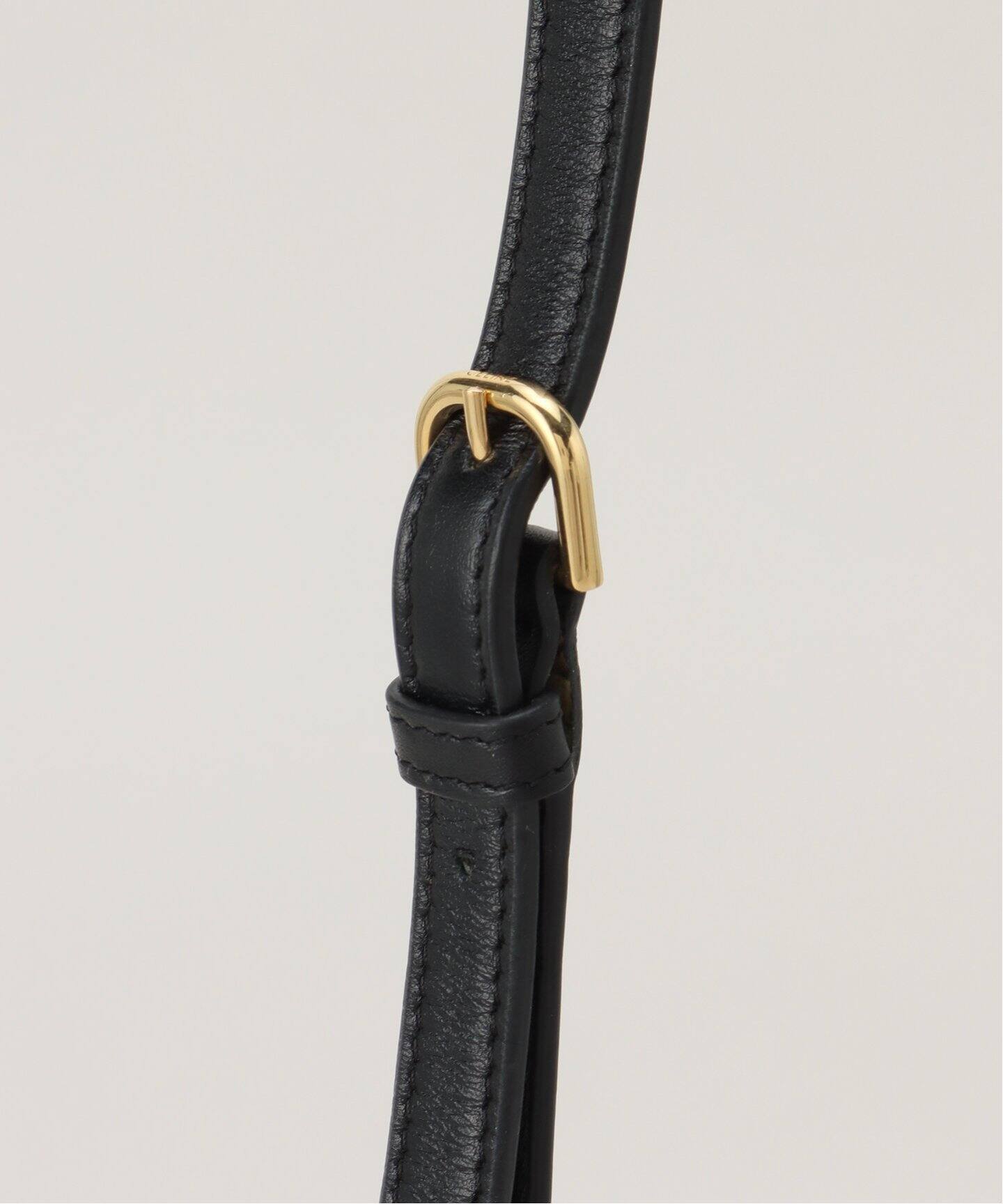 セリーヌ C CHARM ショルダーバッグ / ハンドバッグも! CELINE/セリーヌ】C charm Small Camera Bag（ショルダーバッグ
