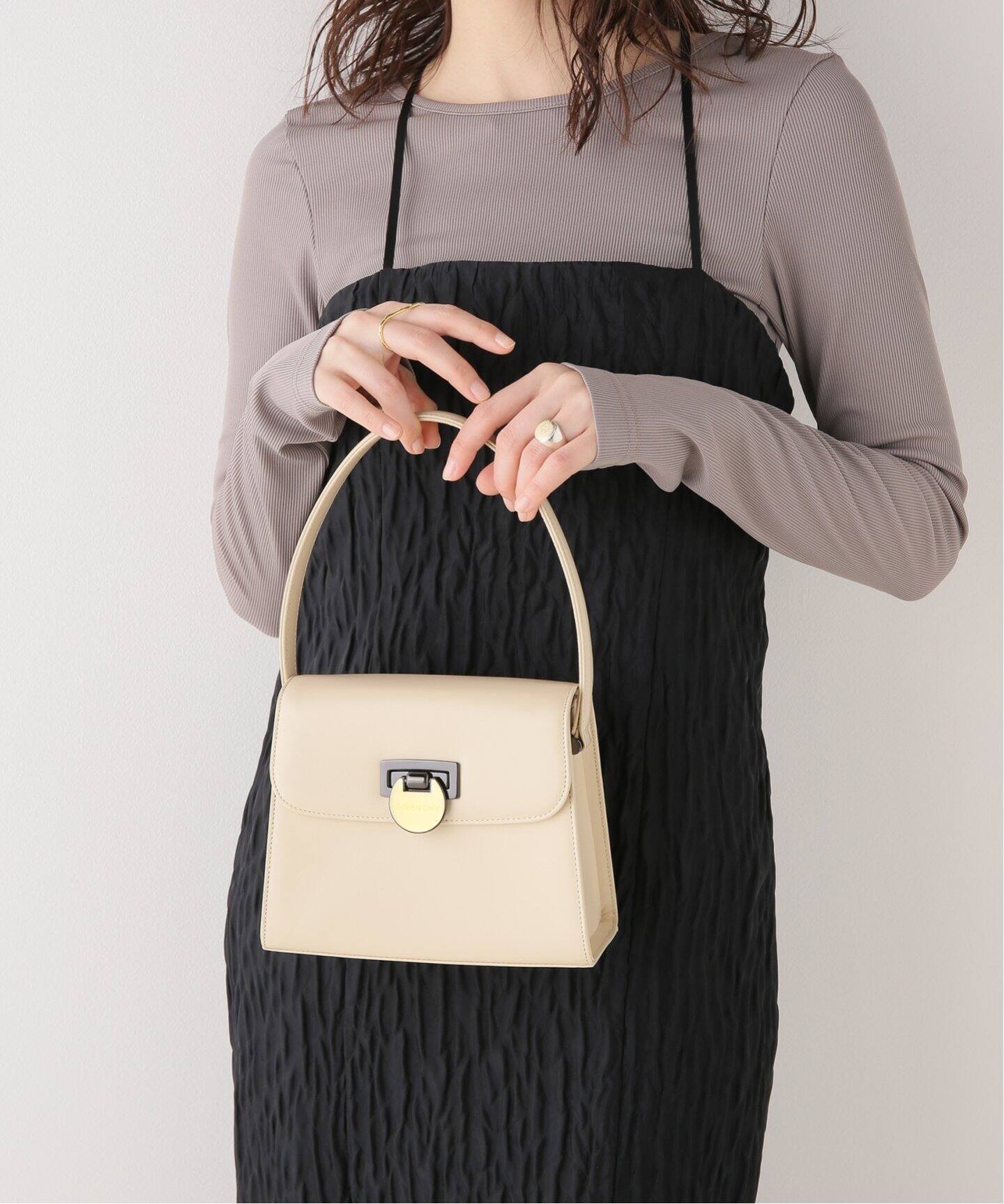 VINTAGE GIVENCHY ハンドバッグ（ハンドバッグ）｜ENSEMBLE  