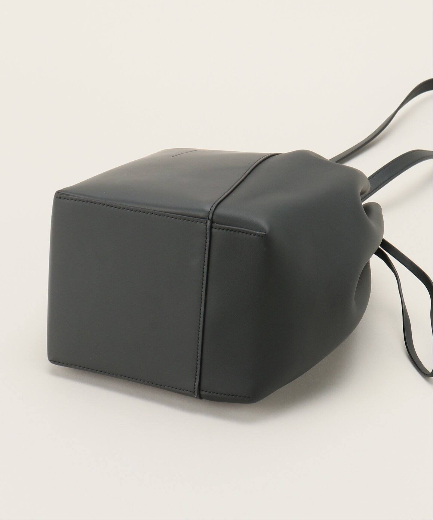 Maeden/メイデン】CANNA BUCKET BAG / ショルダーバッグ（ショルダー  