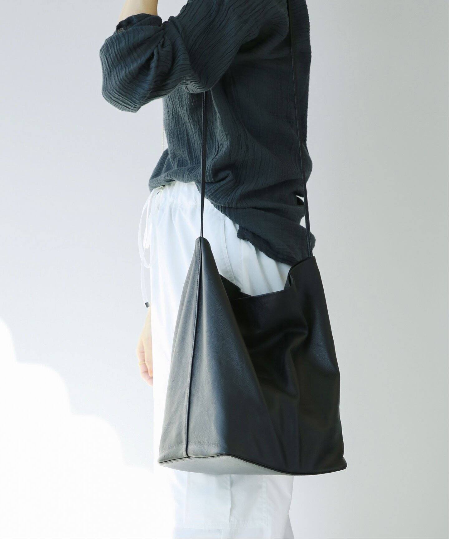 MODERN WEAVING/モダン ウィーヴィング】SINGLE STRAP CROSS BODY 