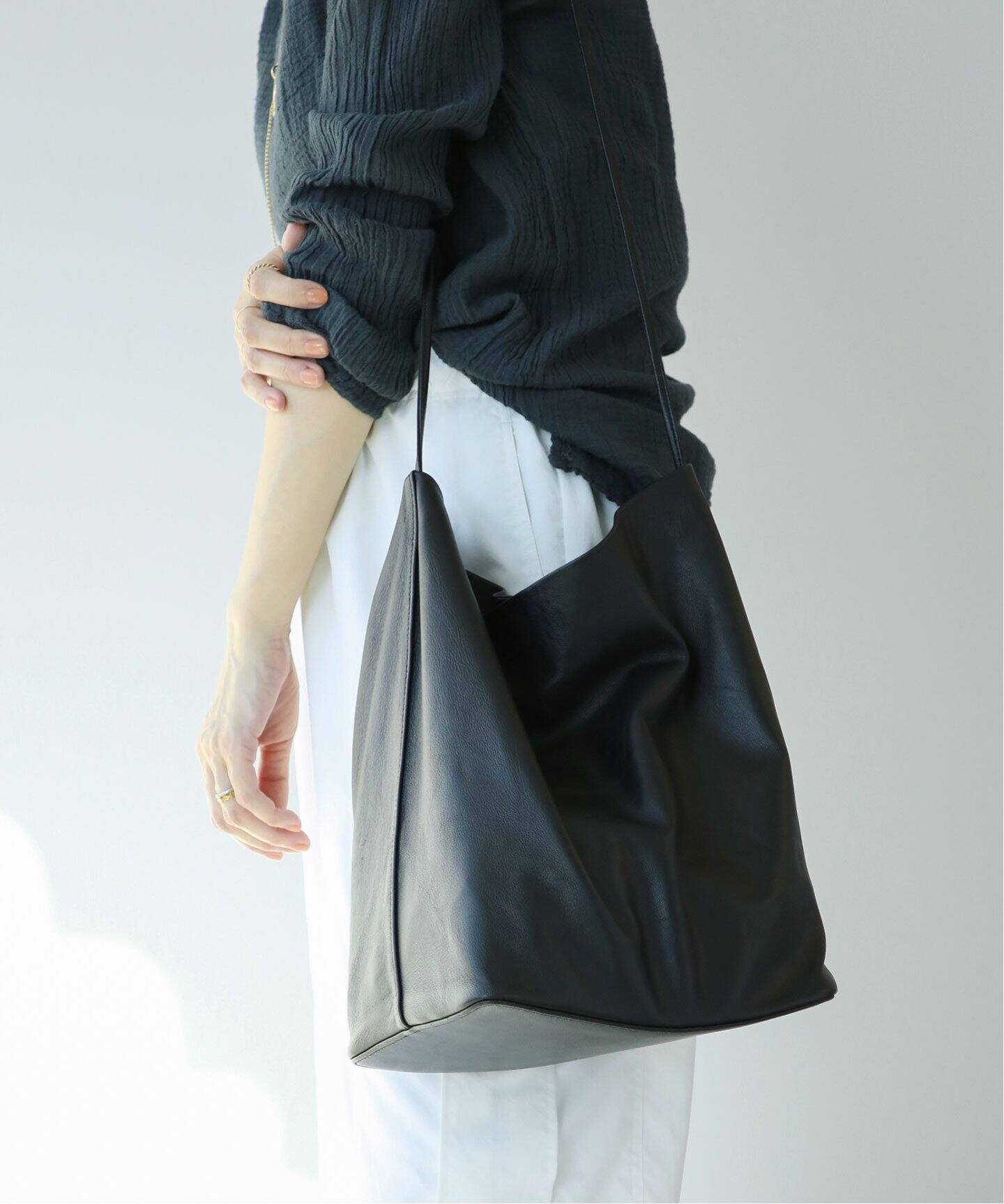 MODERN WEAVING/モダン ウィーヴィング】SINGLE STRAP CROSS BODY 