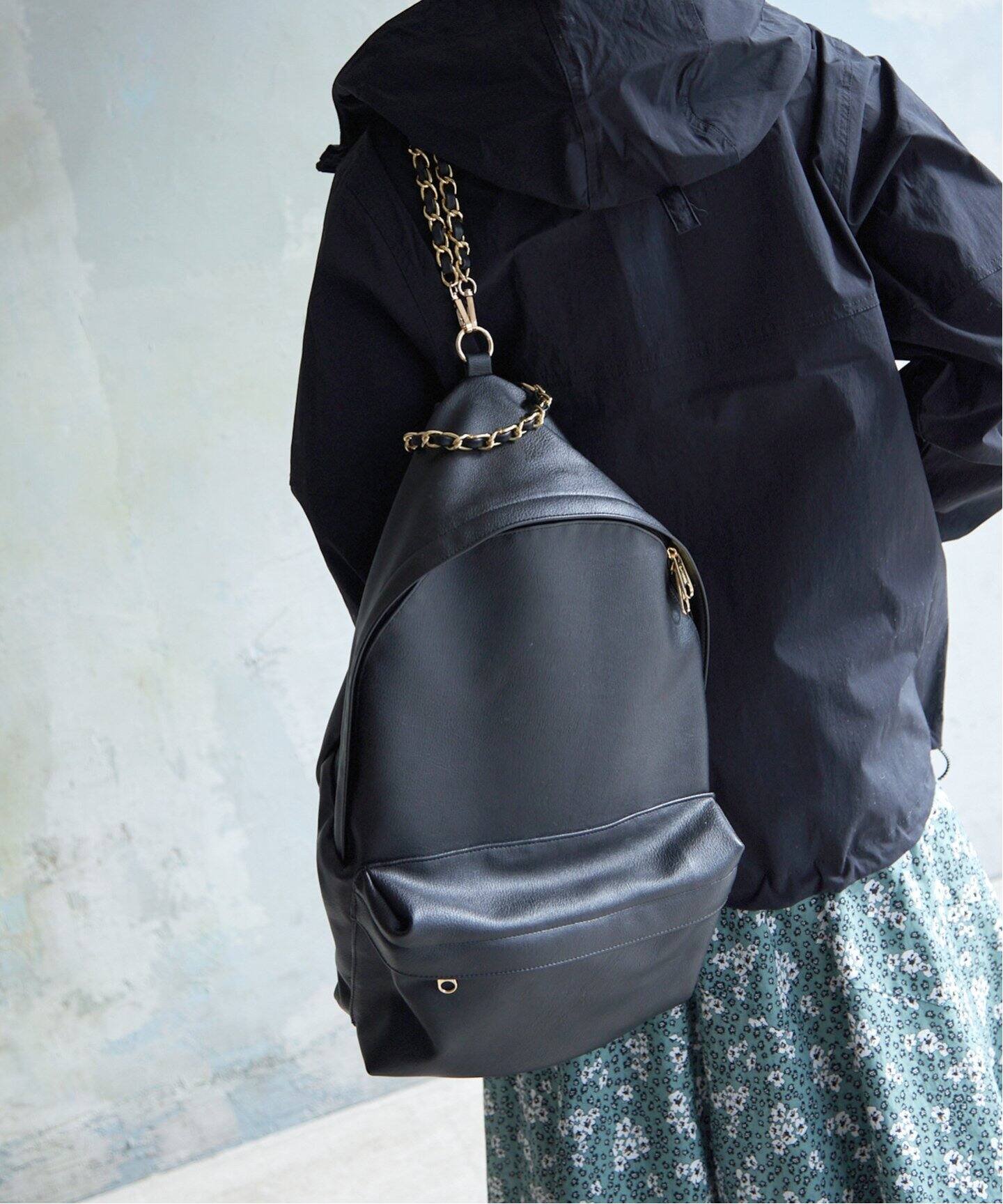 WEB限定追加》【OUTDOOR / アウトドア】SLOBE別注チェーンリュック  