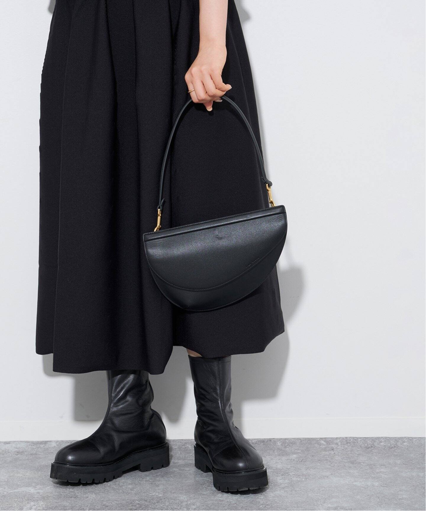 DREA BASAA/ドリューバサー】別注 CHESTNUT バッグ（ショルダーバッグ  