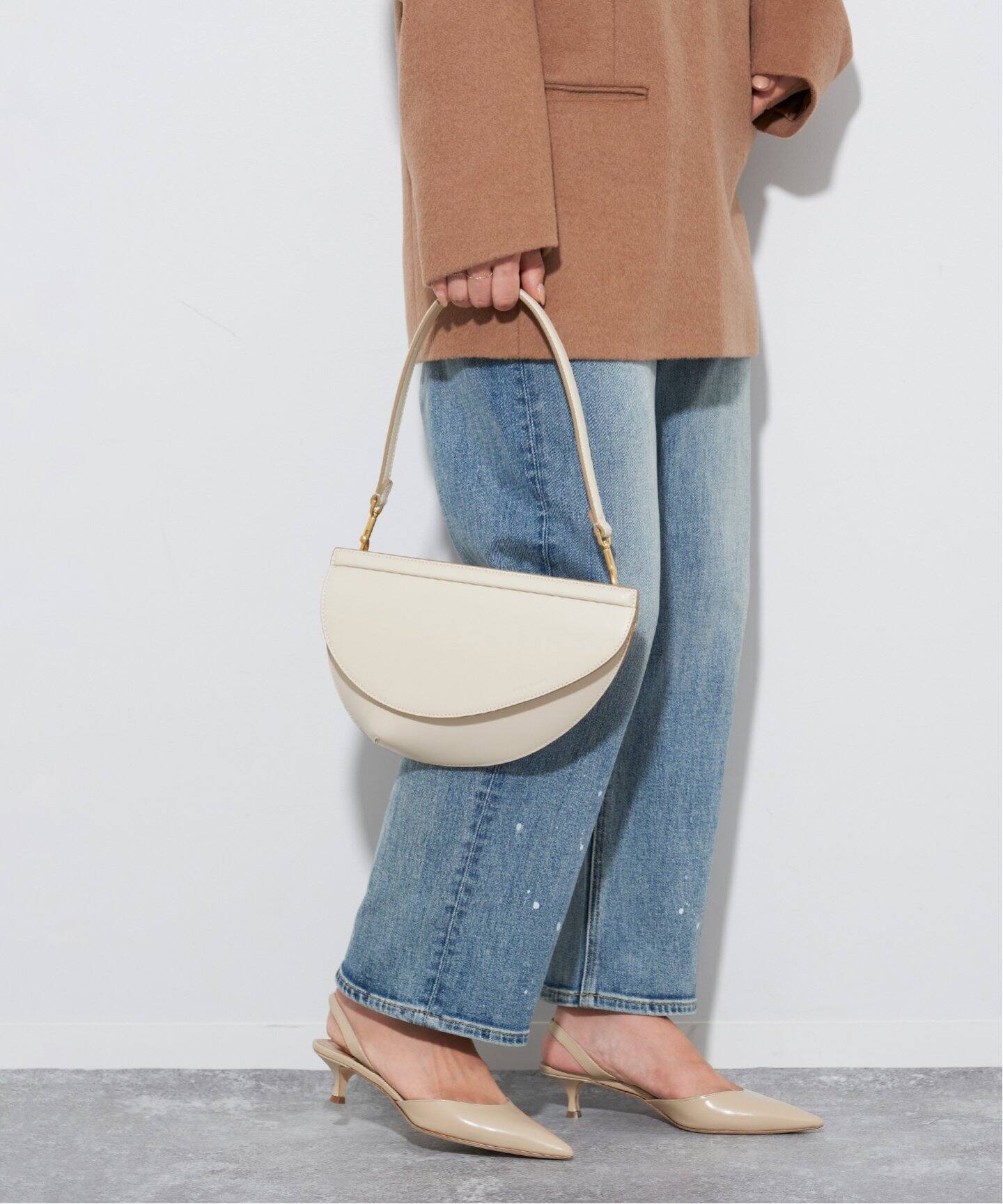 DREA BASAA/ドリューバサー】 CHESTNUT バッグ（ショルダーバッグ  