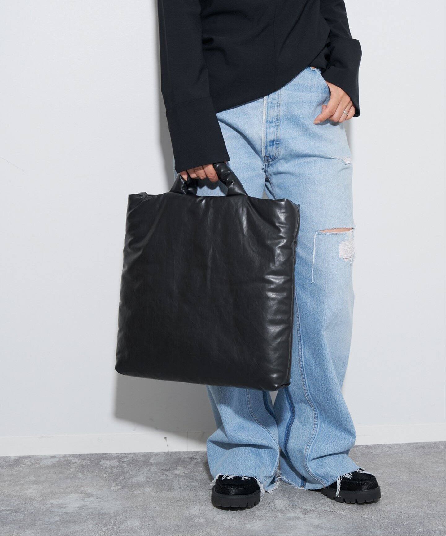 KASSL EDITIONS/カッスルエディションズ】PILLOW MEDIUM OIL バッグ 