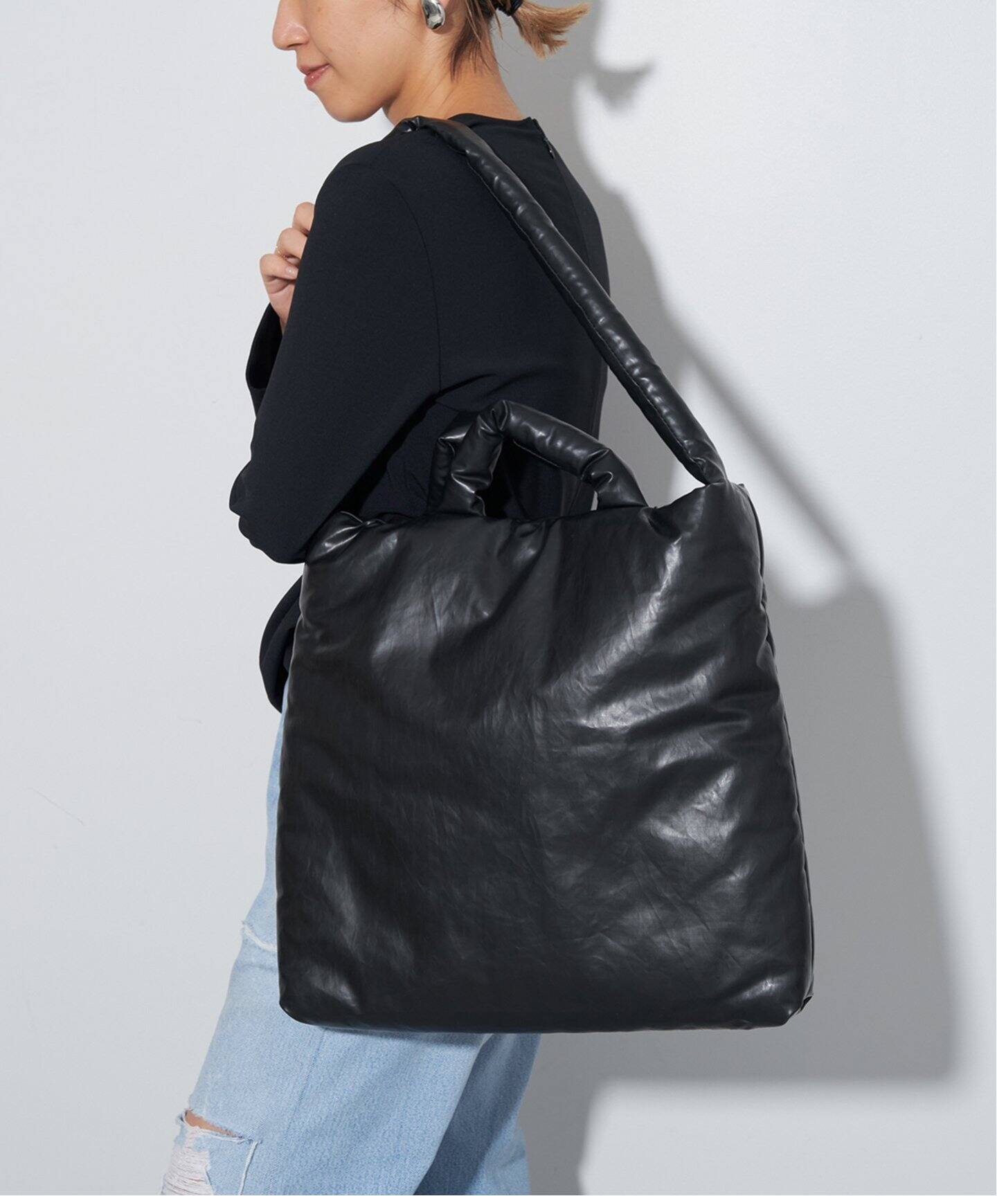 KASSL EDITIONS/カッスルエディションズ】PILLOW MEDIUM OIL バッグ 