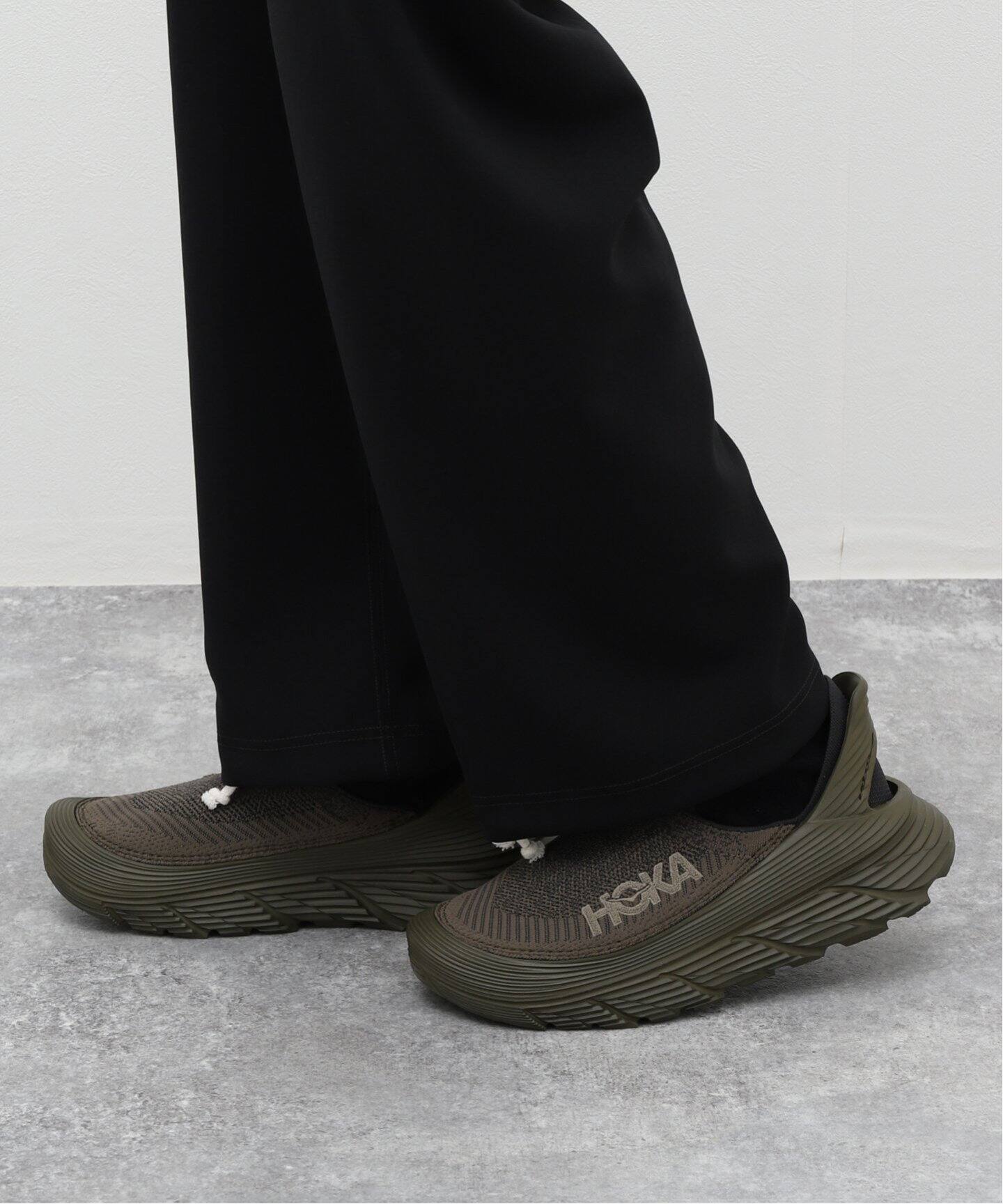 HOKA ONE ONE / ホカ オネオネ】RESTORE TC（その他シューズ）｜L 