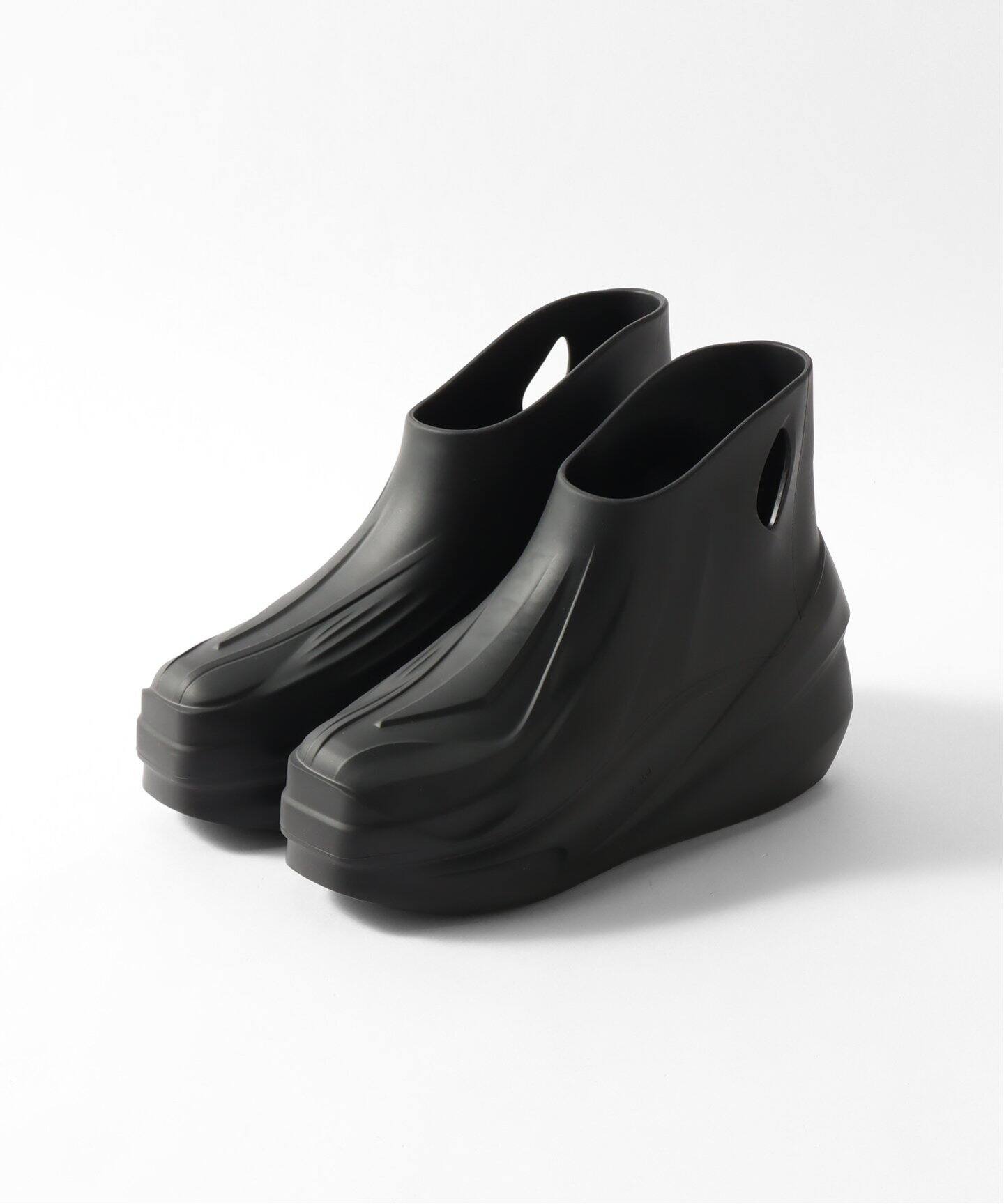 1017 ALYX 9SM:AAUBO0071OT01-BLK0001:MONO BOOT（ブーティ・ショート  