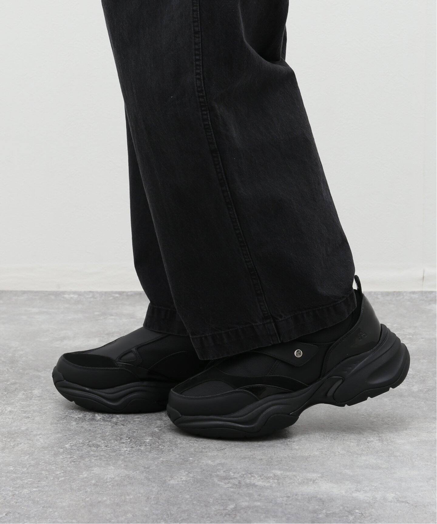 OAO:23C-1A10AR1-BLACK:SHELL（スニーカー）｜BOICE FROM BAYCREW