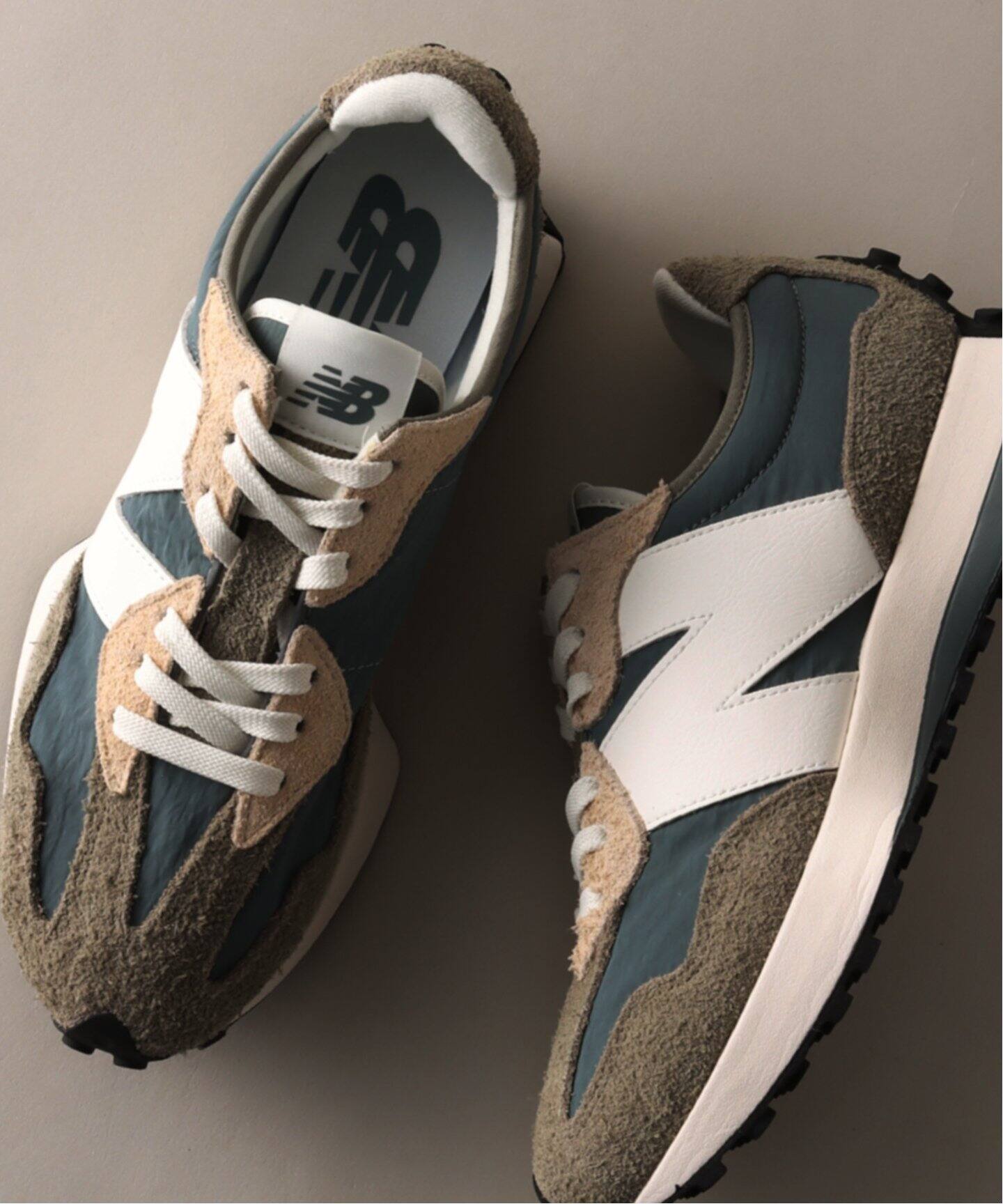 NEW BALANCE / ニューバランス】327（スニーカー）｜BOICE FROM 