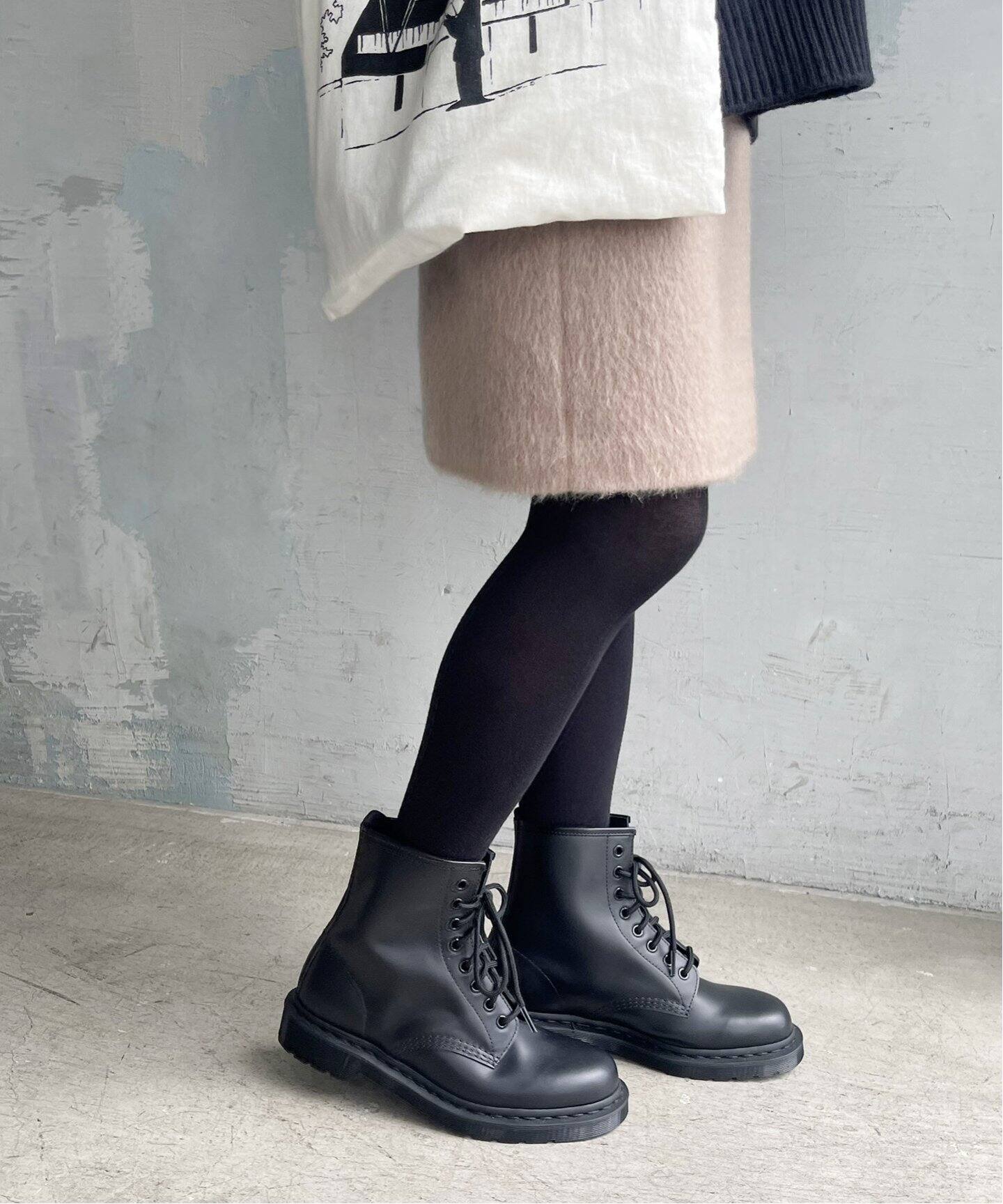 Dr.Martens / ドクターマーチン】8 Eye Boot（ブーティ・ショート 