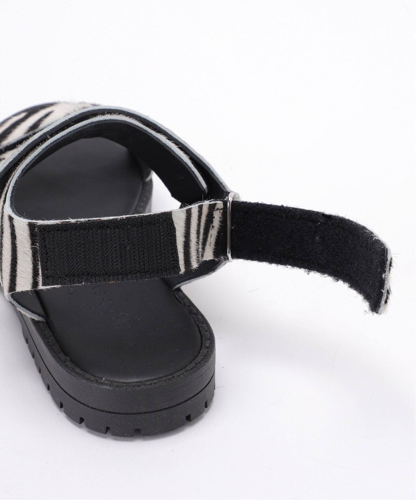 MAURO de BARI/マウロディバリ】ゼブラベルクロサンダル（サンダル  