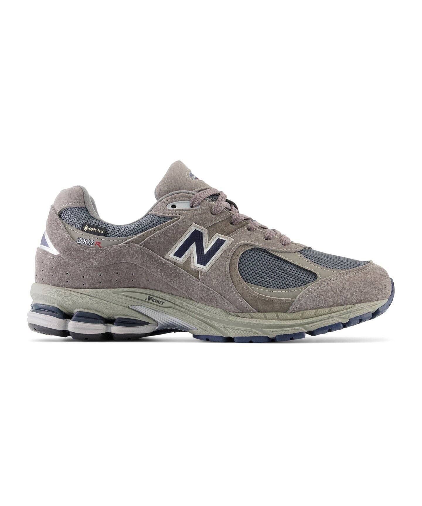 New Balance / ニューバランス】M2002RXC（スニーカー）｜EDIFICE 