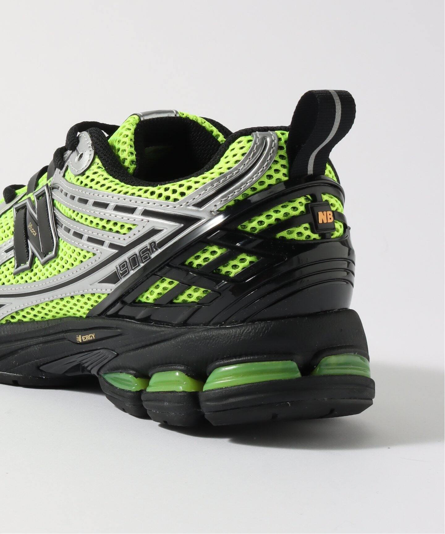 New Balance / ニューバランス】M1906RCG（スニーカー）｜EDIFICE 